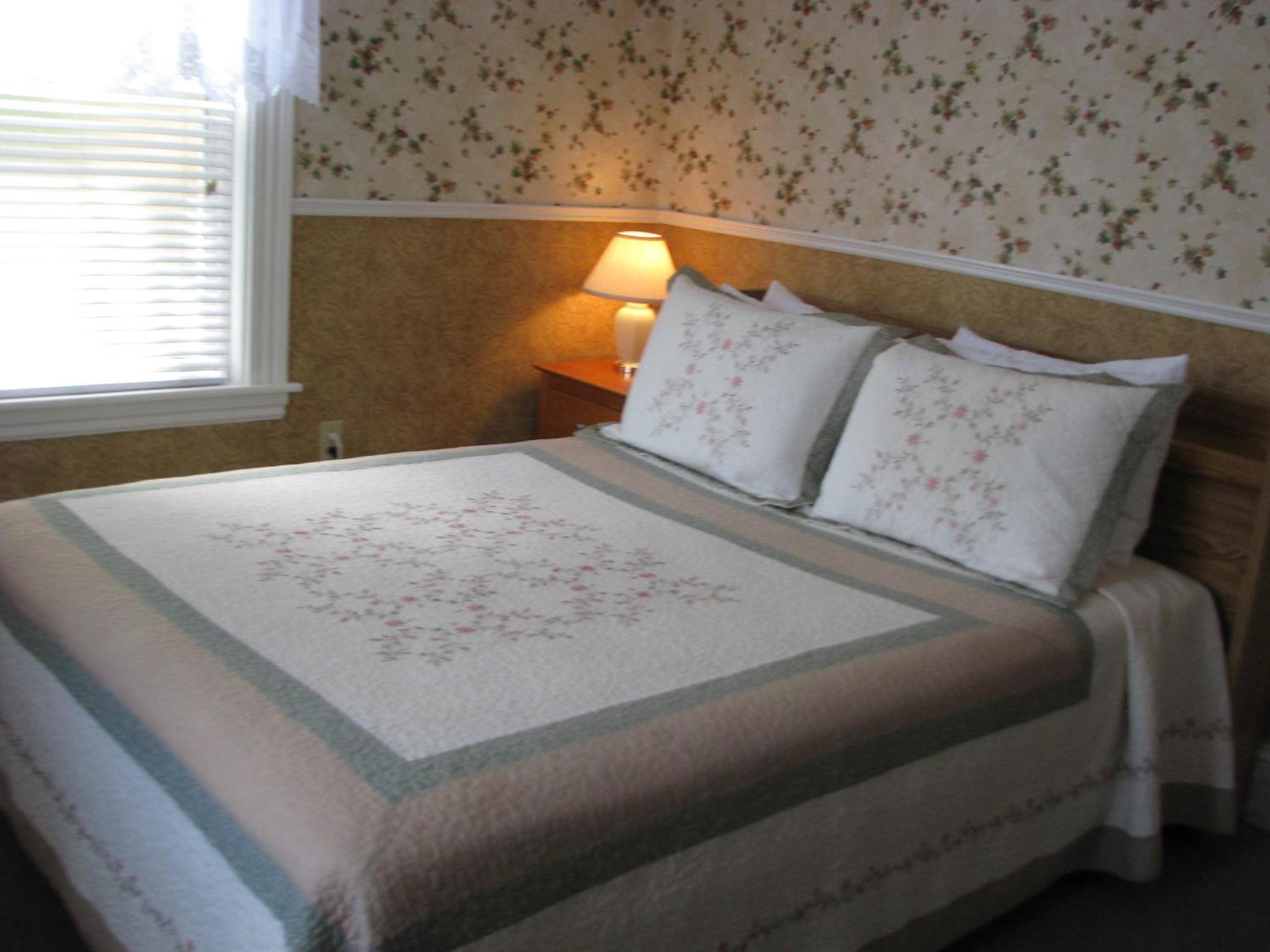 Bayside Inn