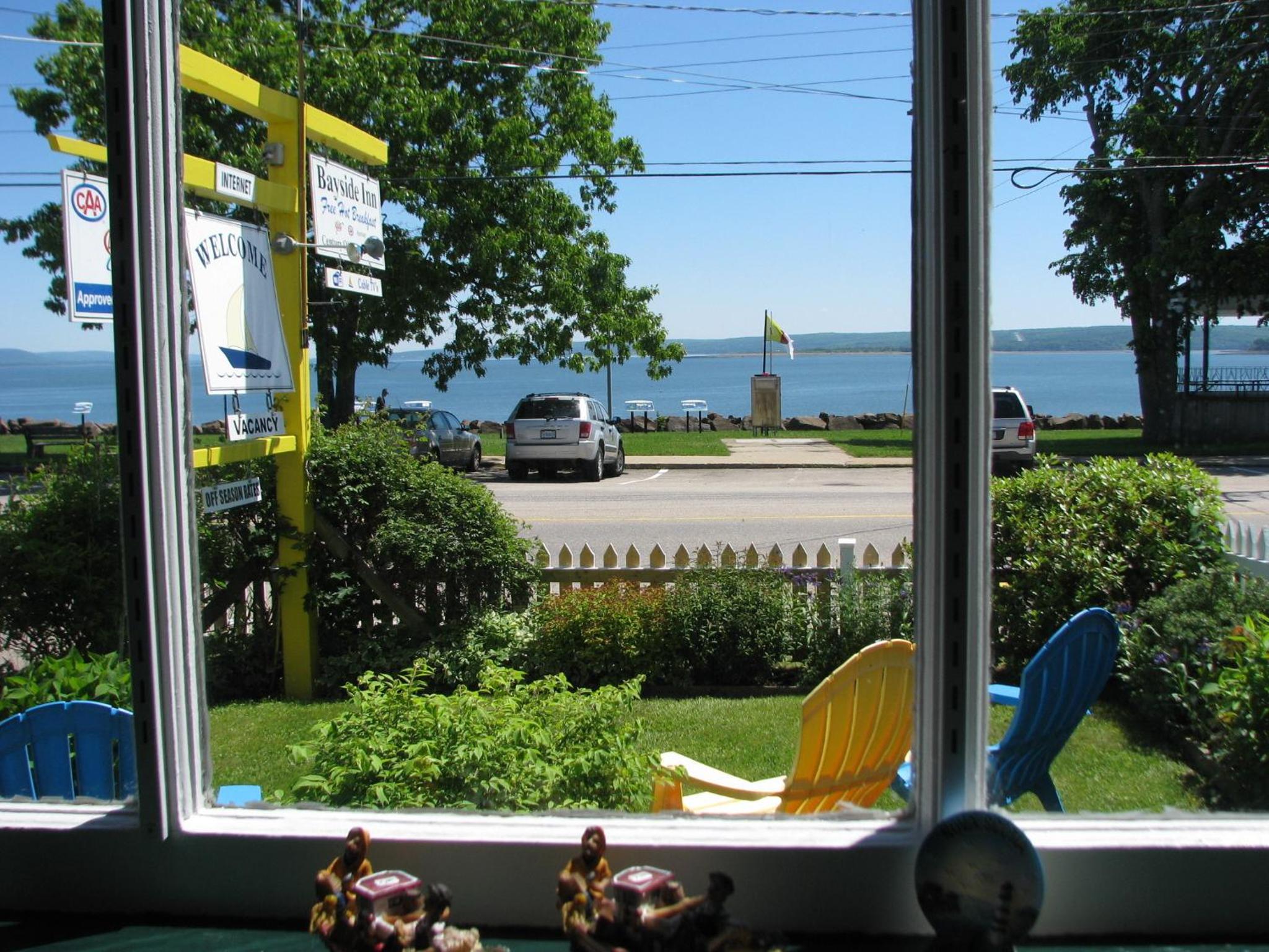 Bayside Inn