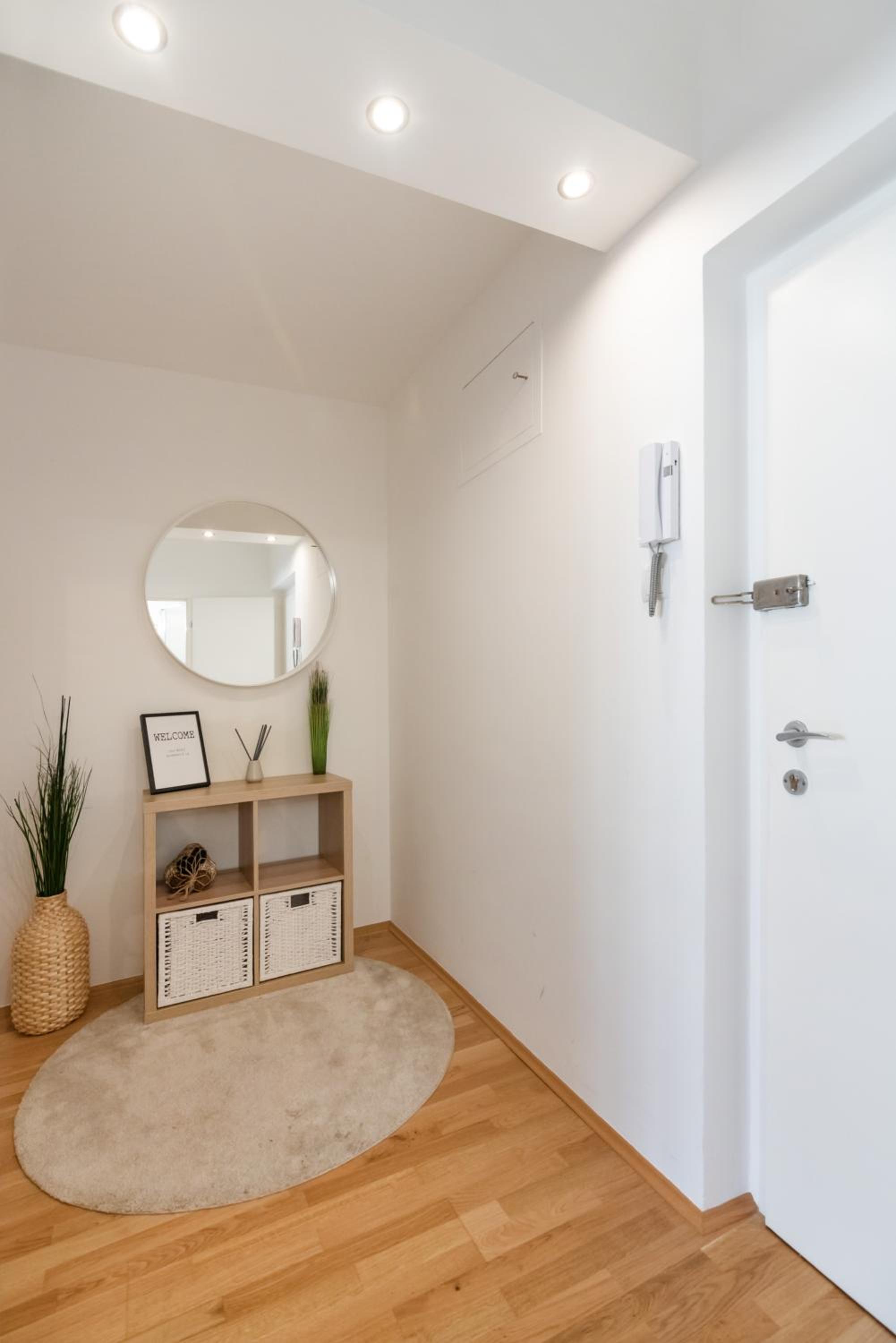 Modern, bright Studio -close to the center in a quiet area