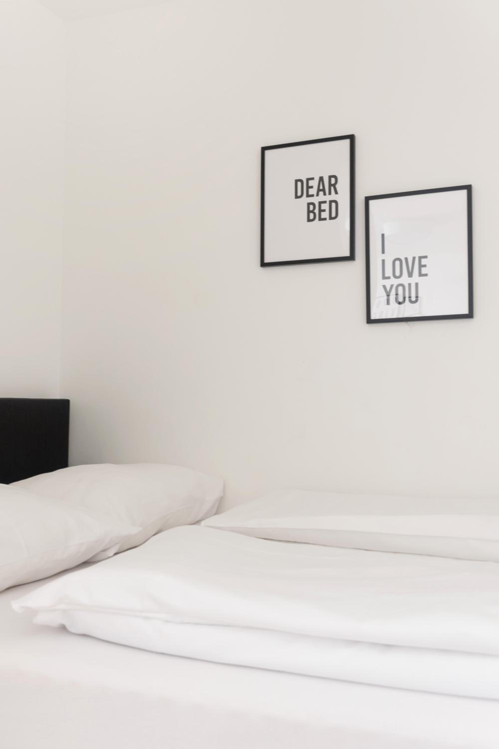 Modern, bright Studio -close to the center in a quiet area