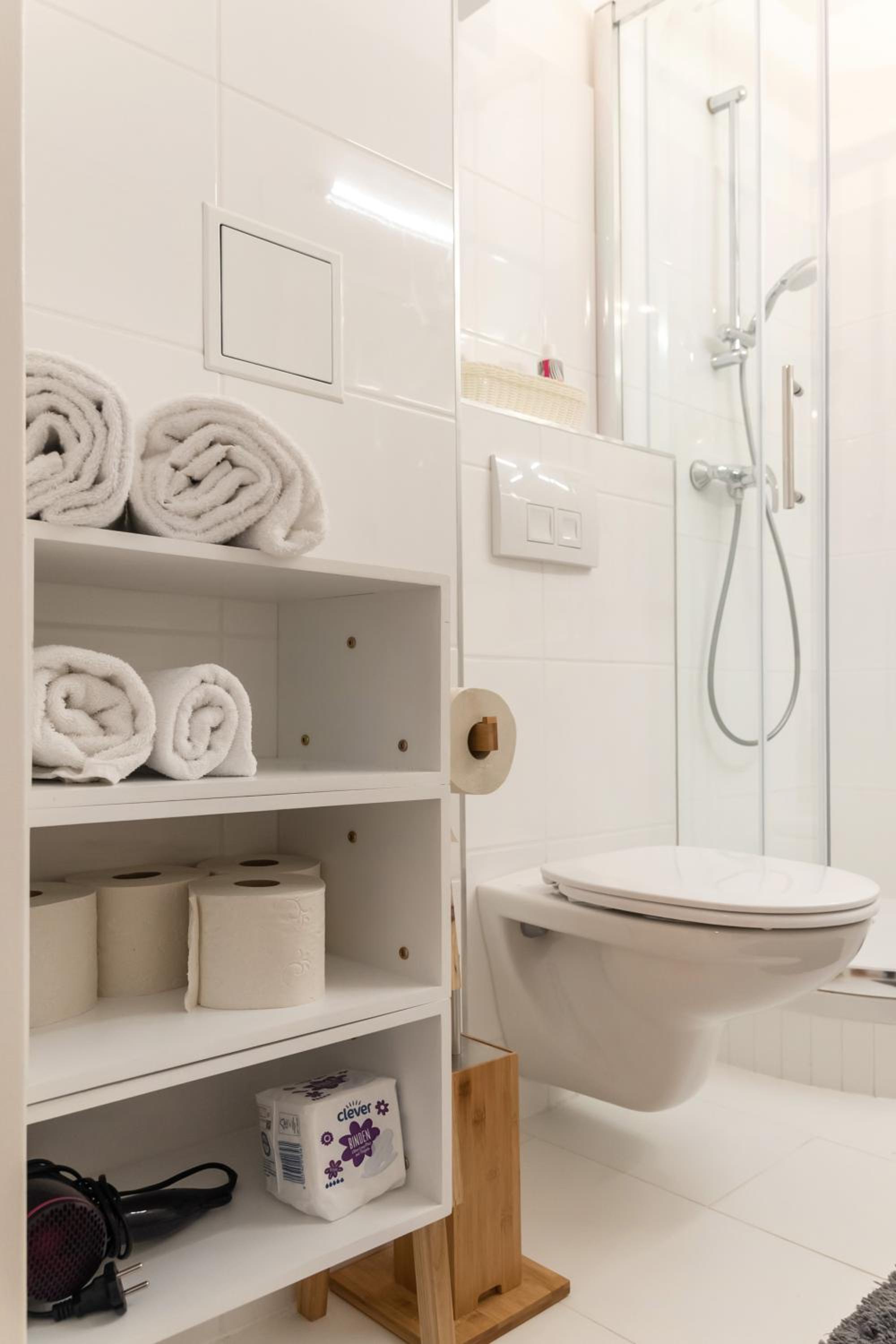 Modern, bright Studio -close to the center in a quiet area