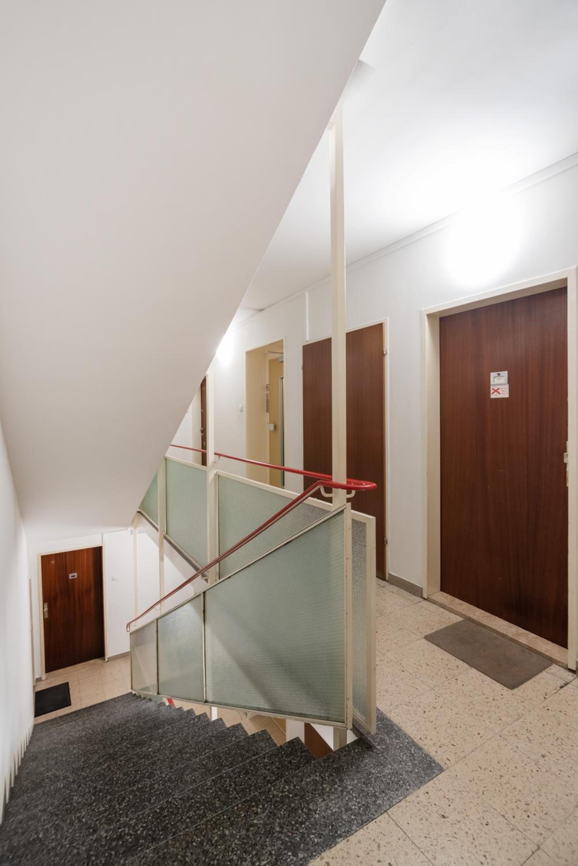Modern, bright Studio -close to the center in a quiet area