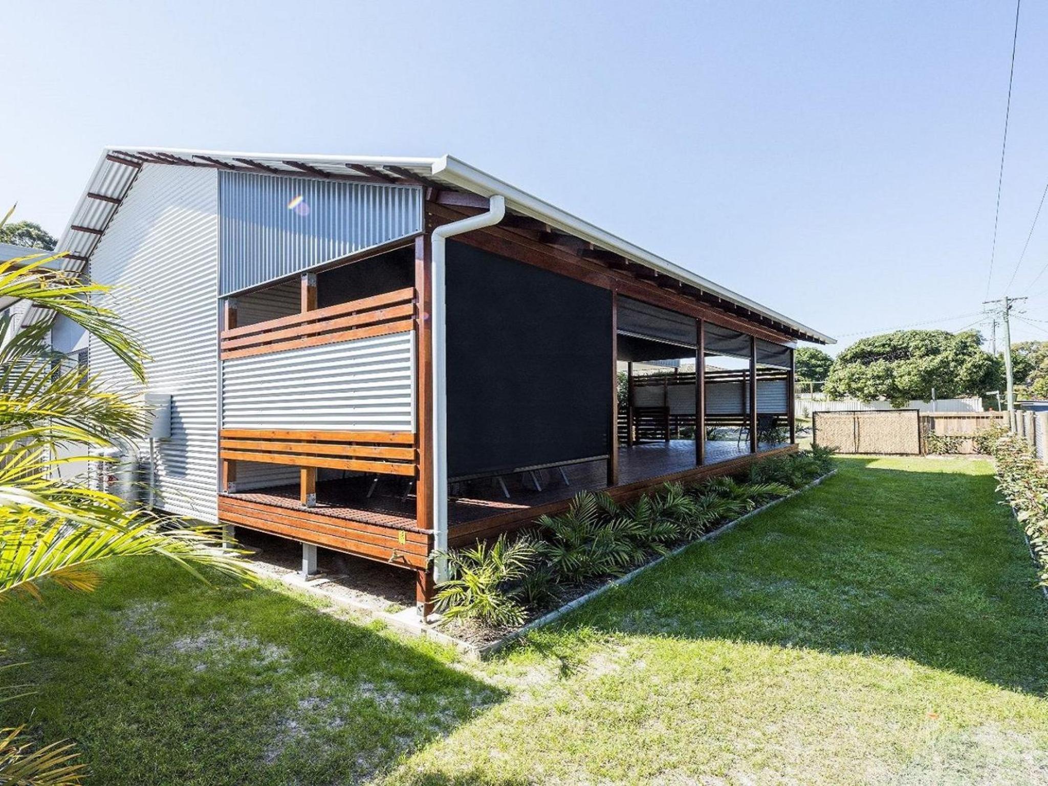 Tais Hideaway