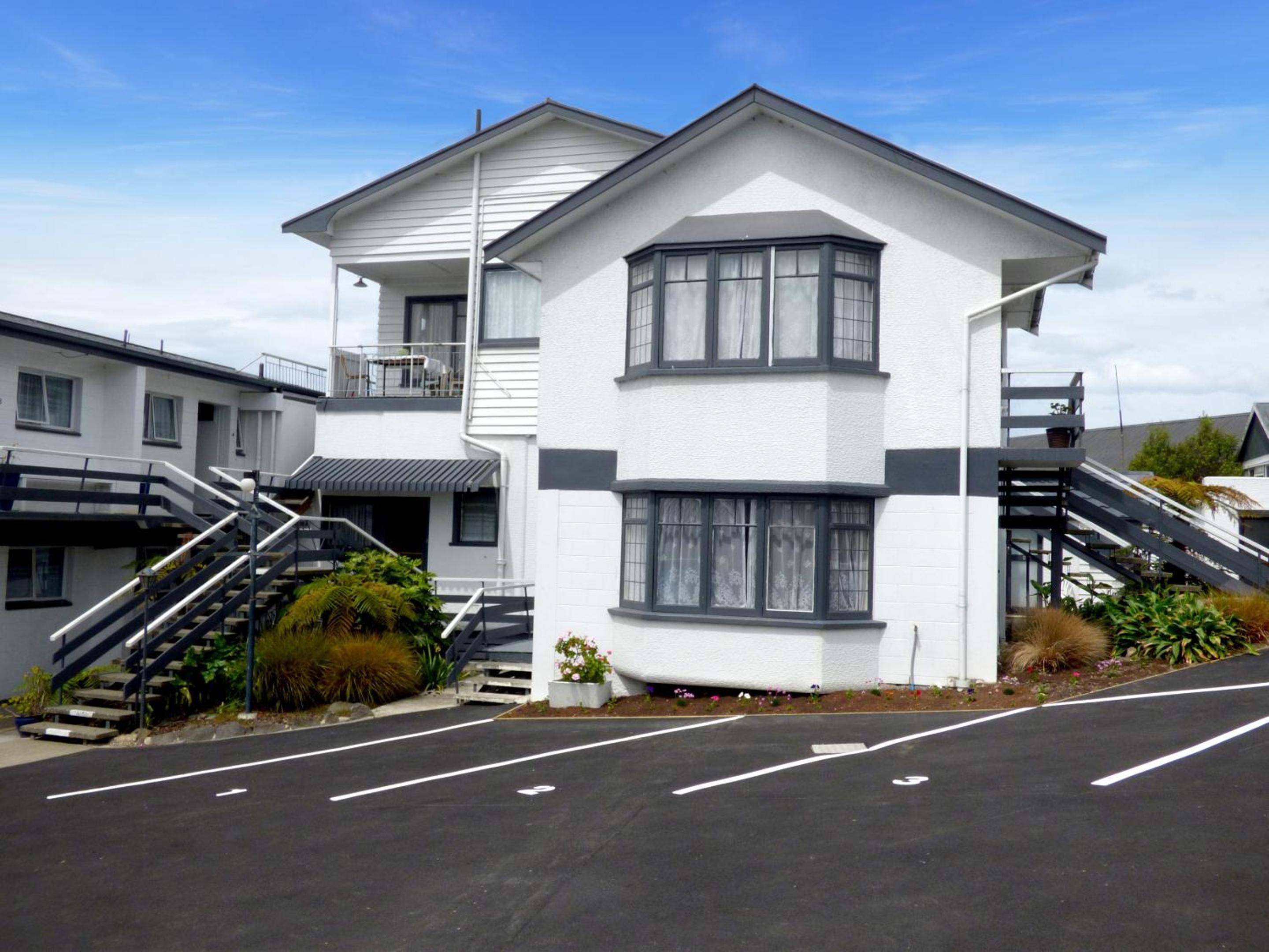 Anchor Motel view 3