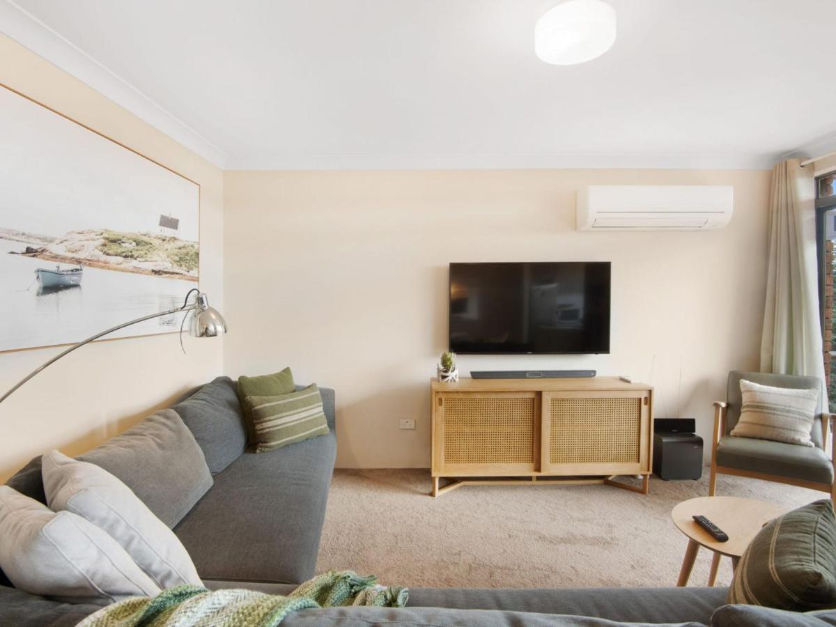 Avalanche 6 Stylish Modern Apartment in Central Location
