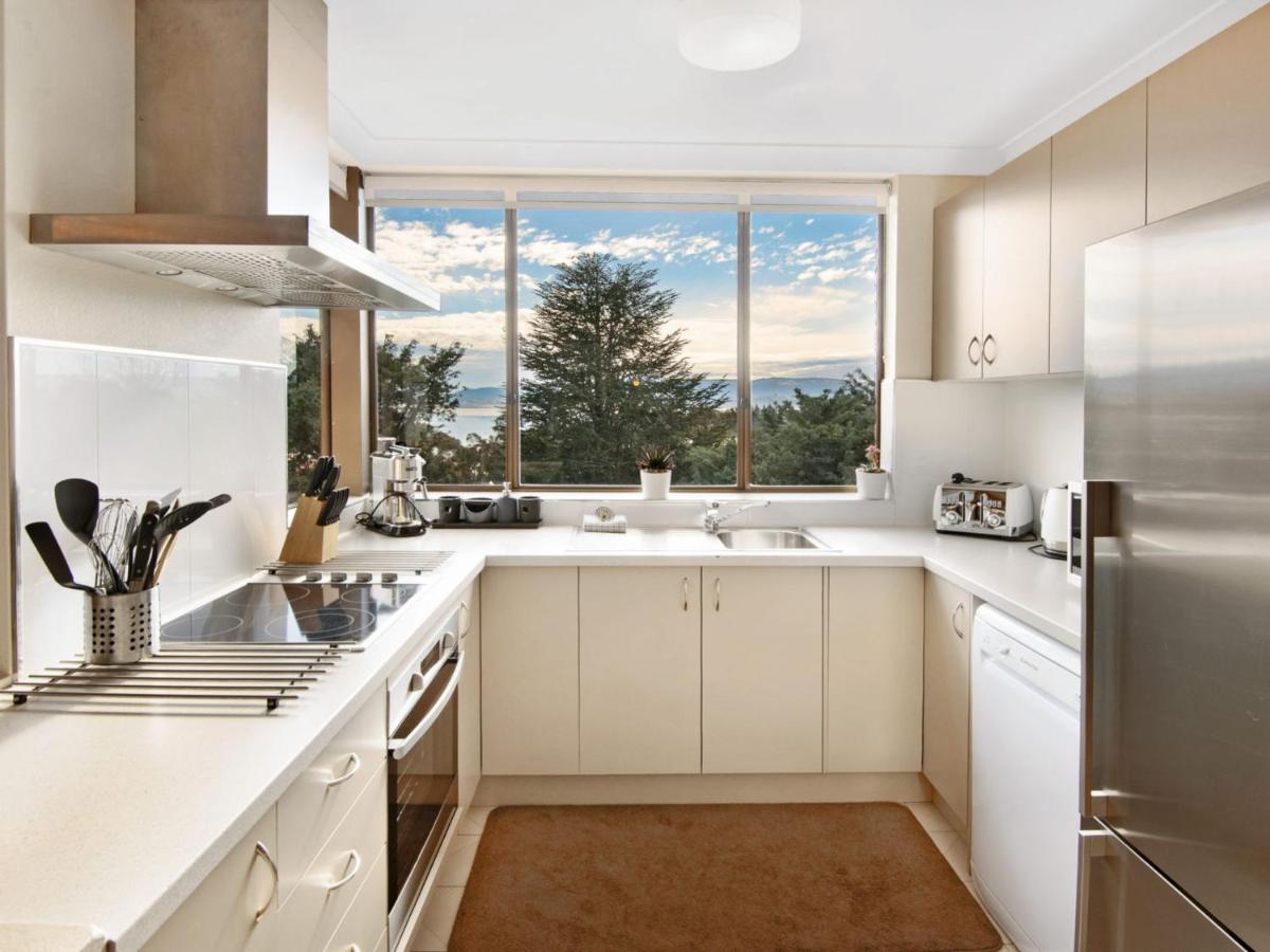 Avalanche 6 Stylish Modern Apartment in Central Location