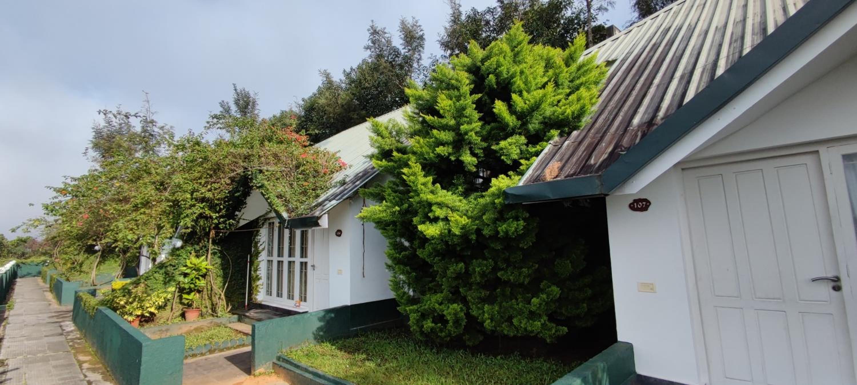 Munnar Tea Hills Resort - MTHR