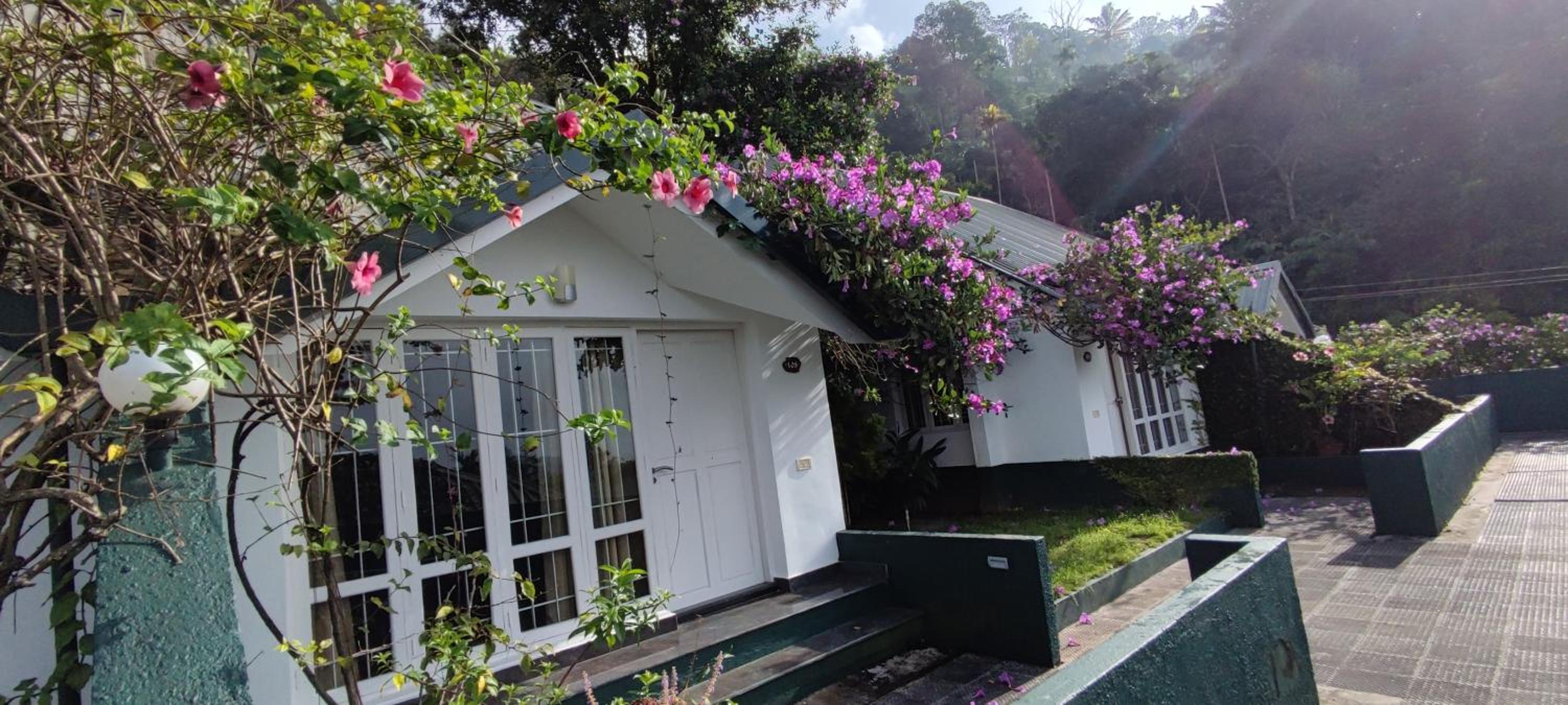 Munnar Tea Hills Resort - MTHR
