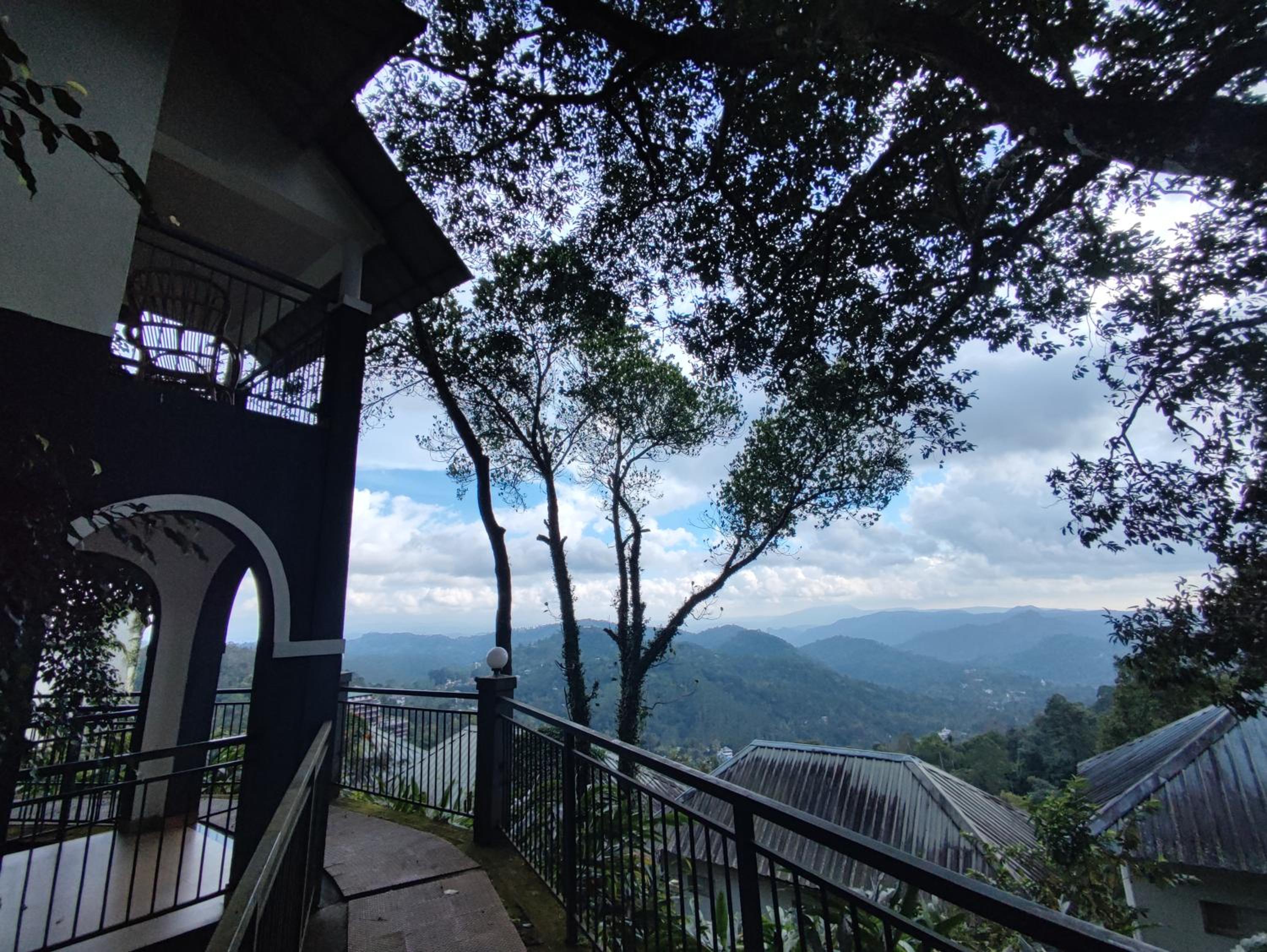 Munnar Tea Hills Resort - MTHR