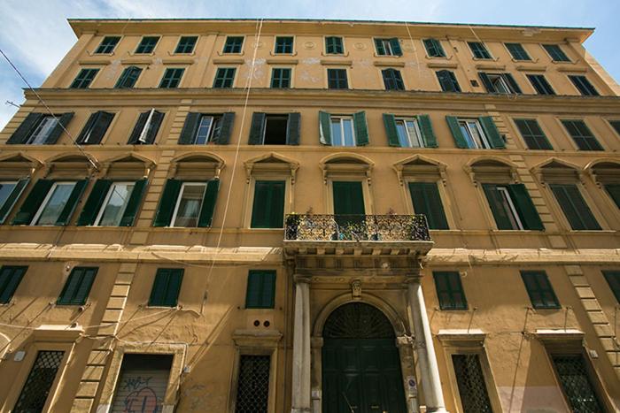 Colosseo Apartments and Rooms - Rome City Centre