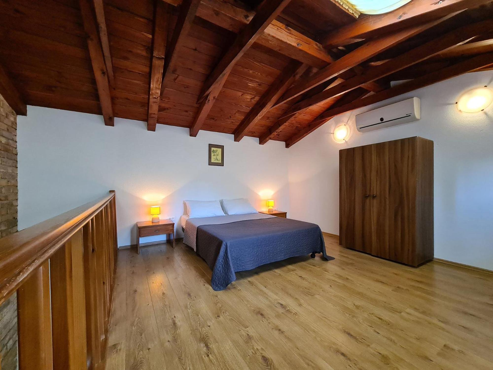 House Vidulini 2134 view 5