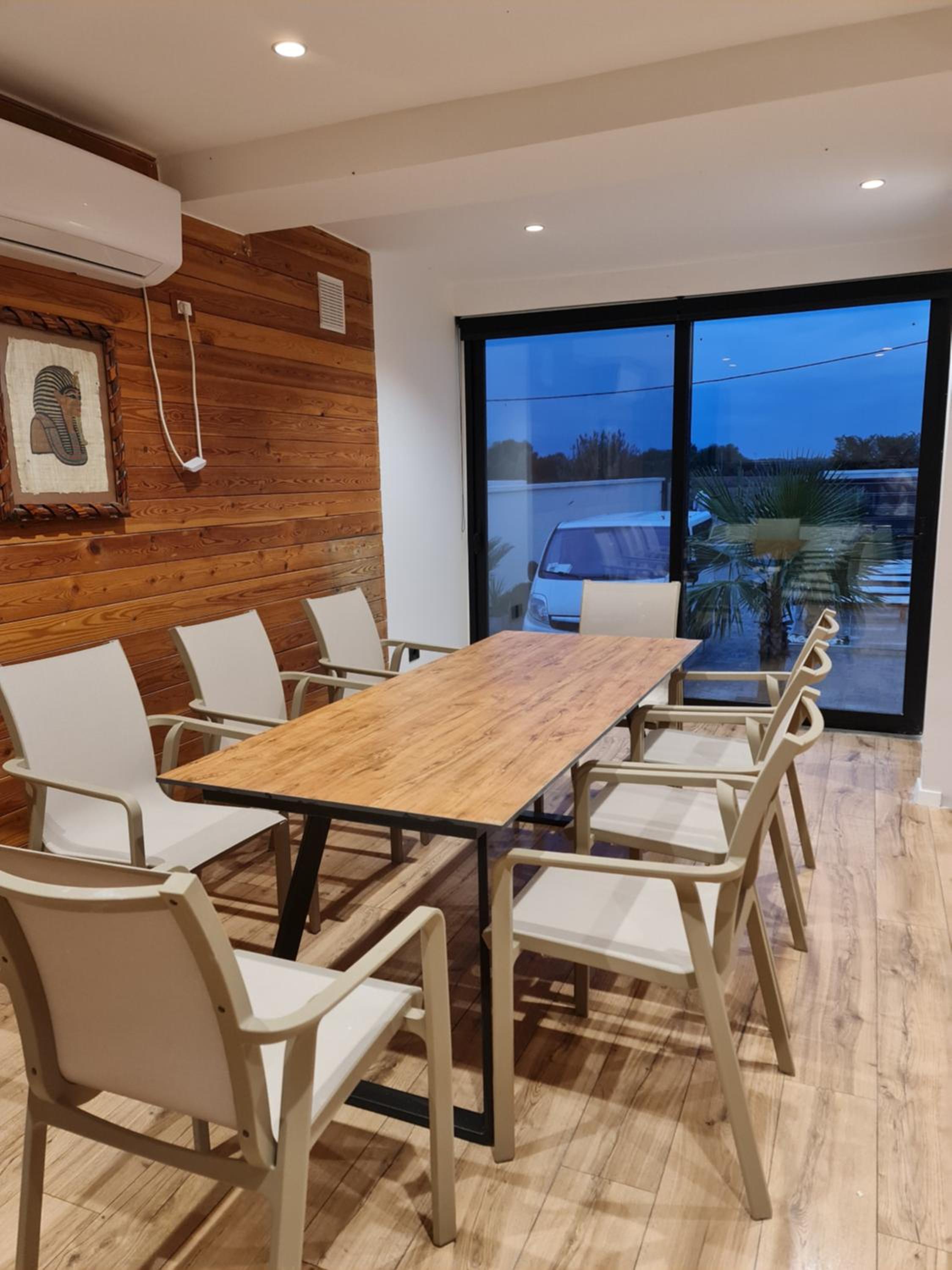 Isea Wood Villa