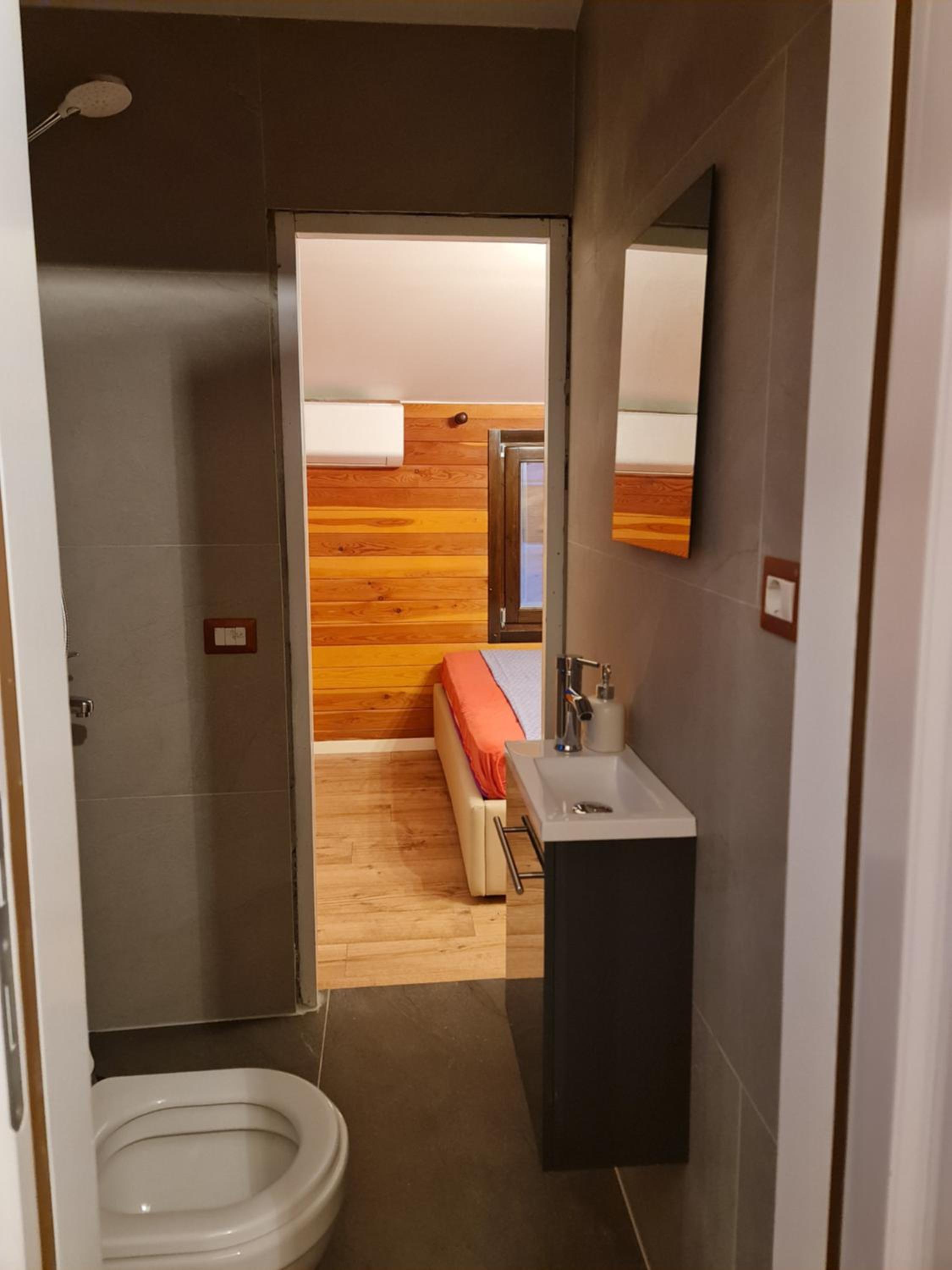 Isea Wood Villa