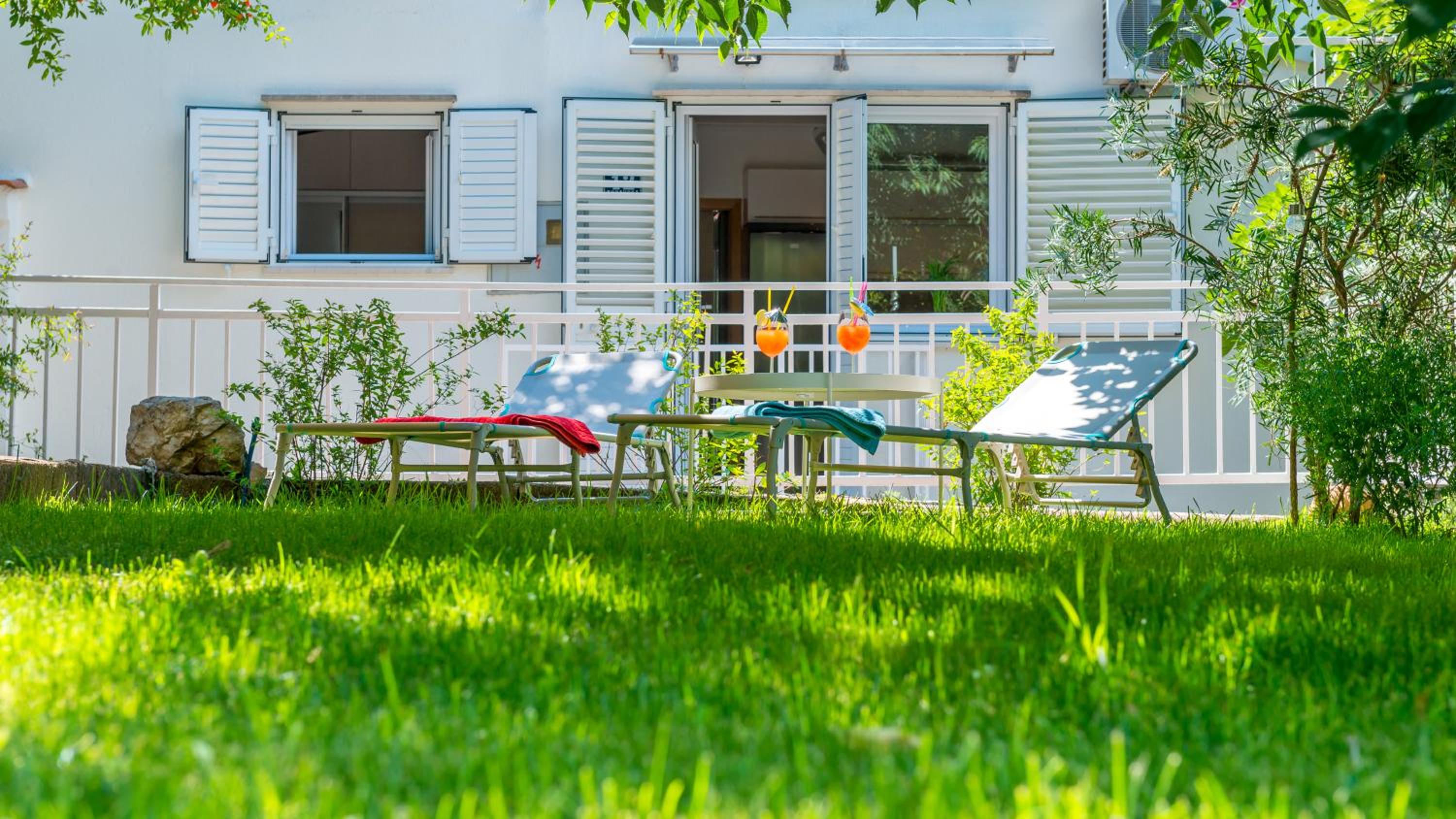 Petka Hill Apartments