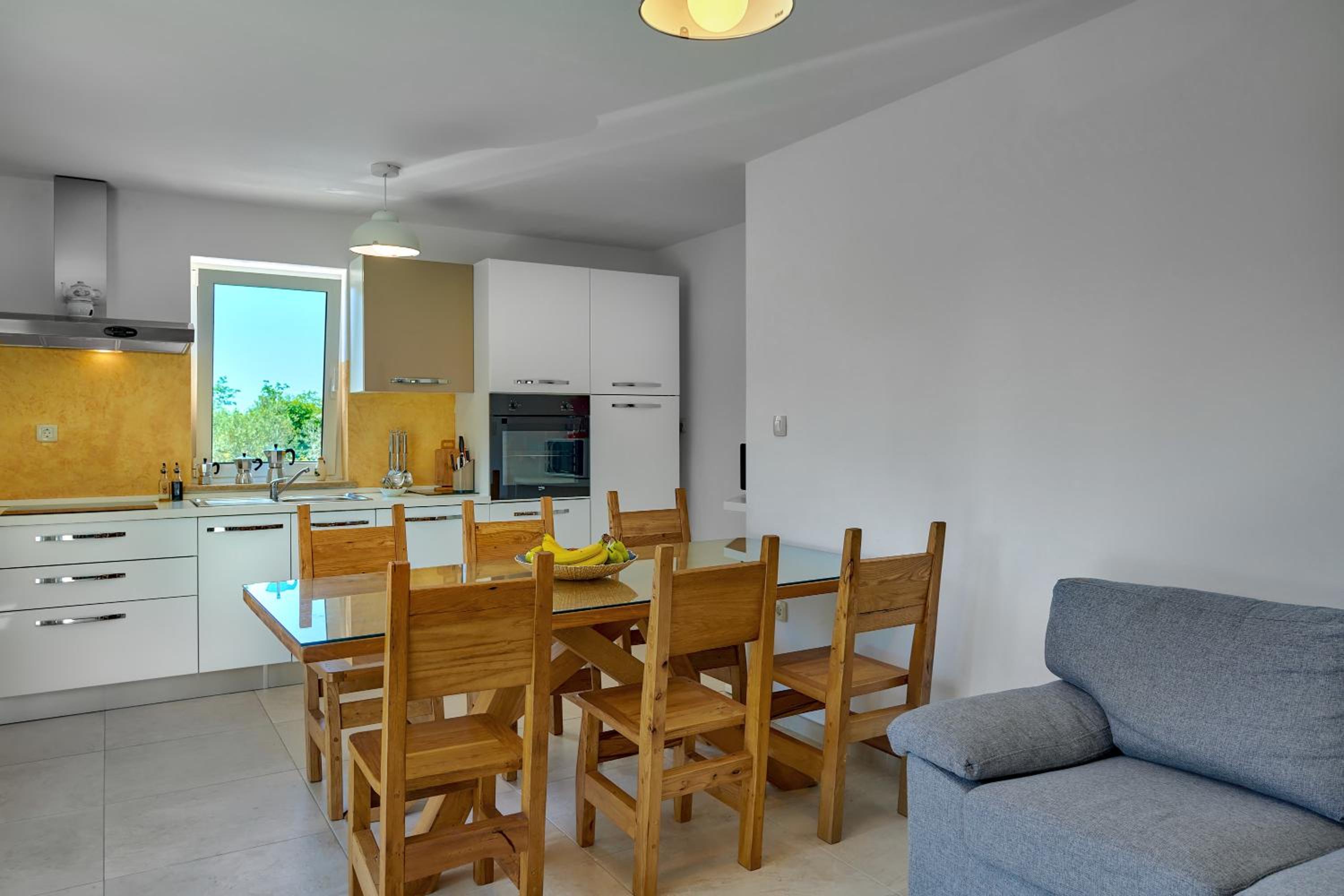 Relax house surrounded by olives and vineyard view 5
