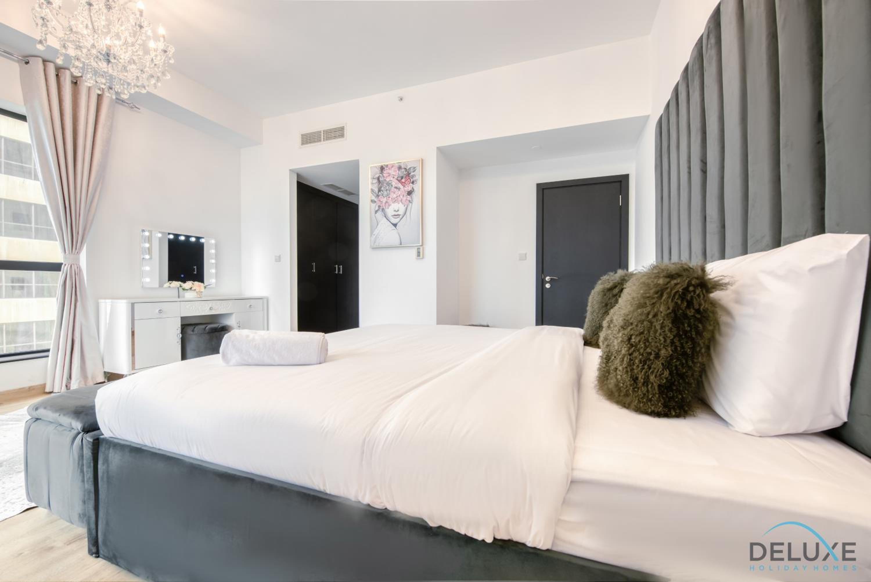 Elegant 2BR at Bahar 2 JBR by Deluxe Holiday Homes