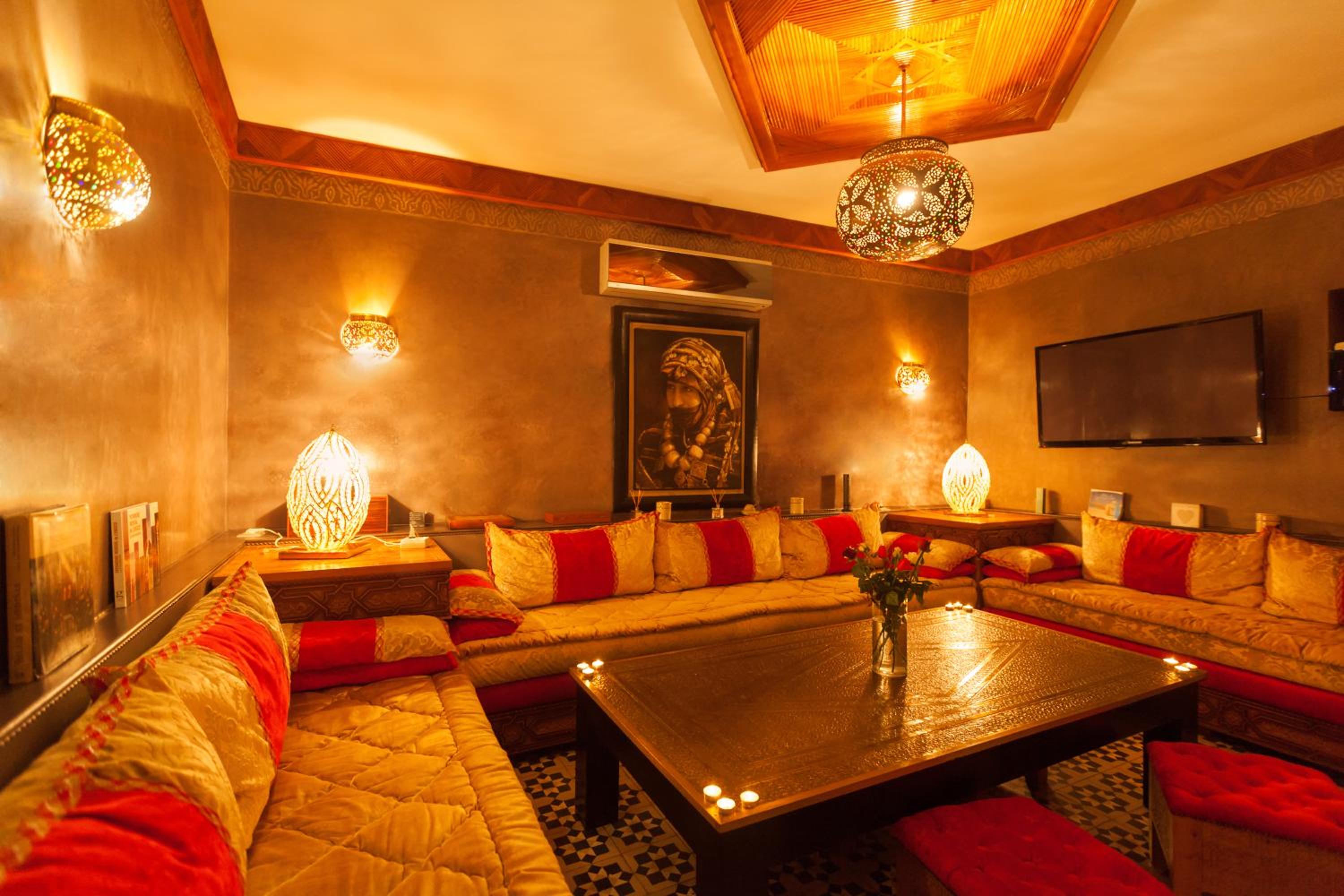 lounge