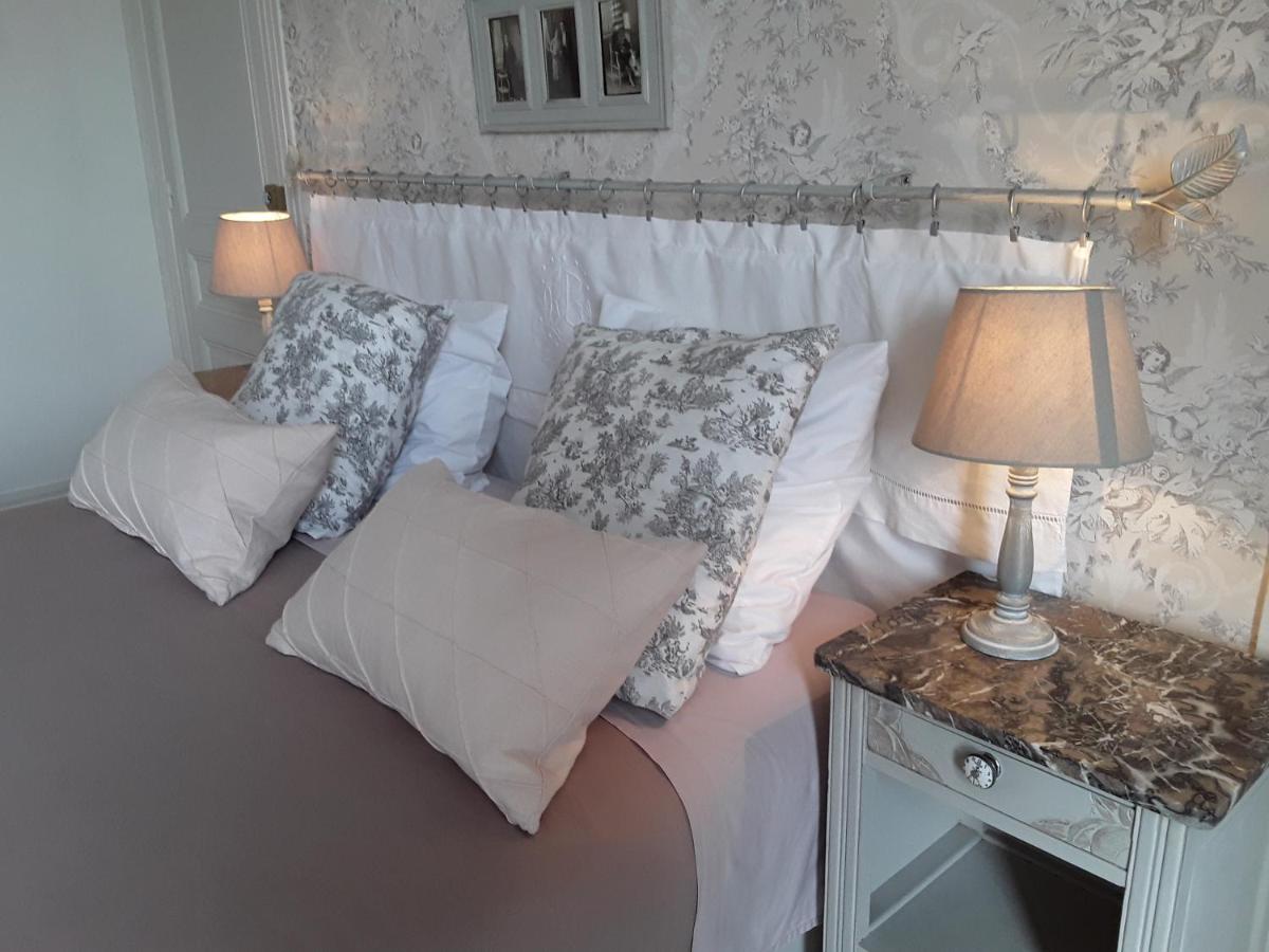 Le Manoir de Crisolles view 5