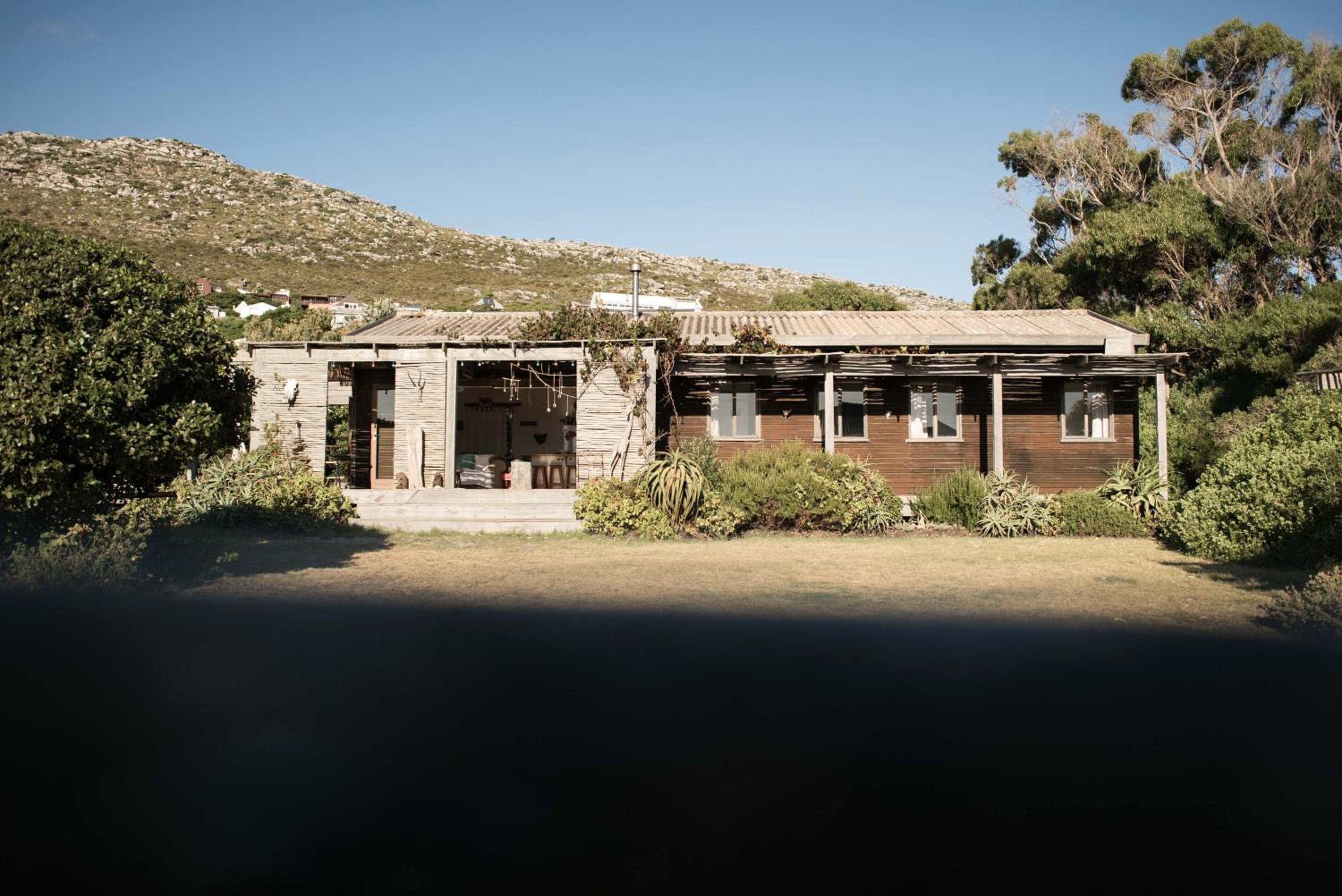 Scarborough Beach Bungalow