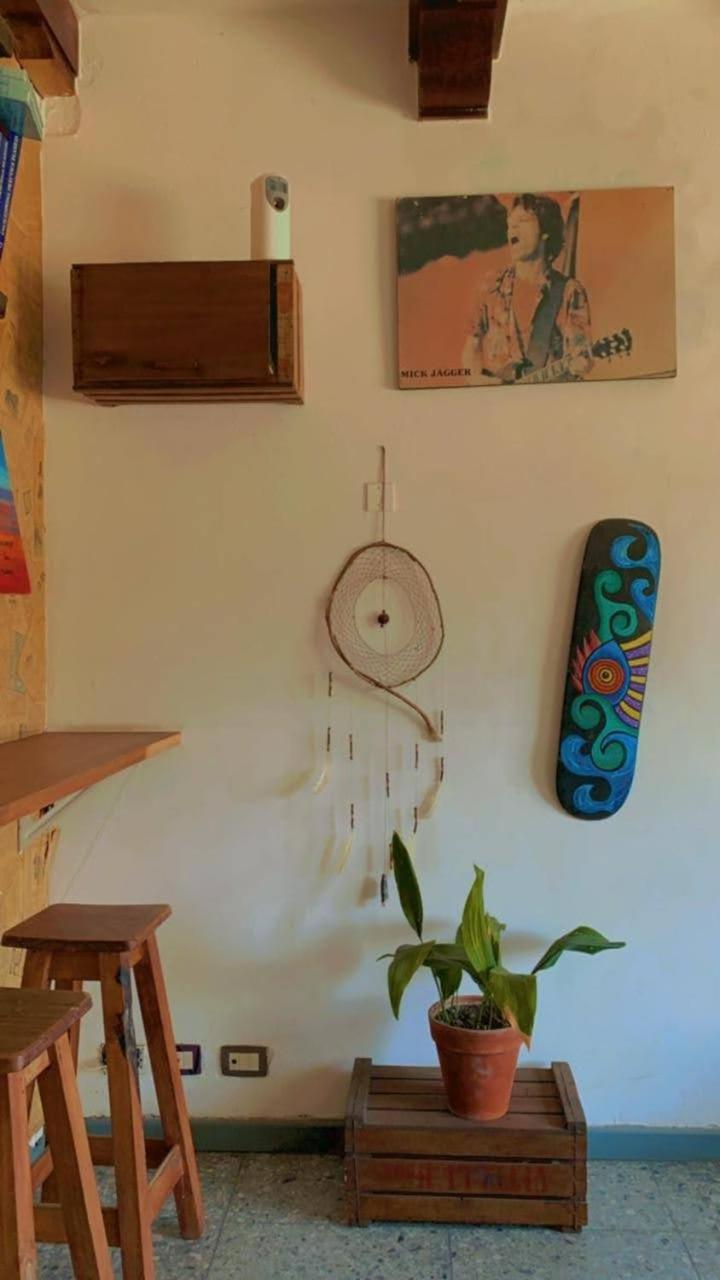 Zeppelin Art-Hostel