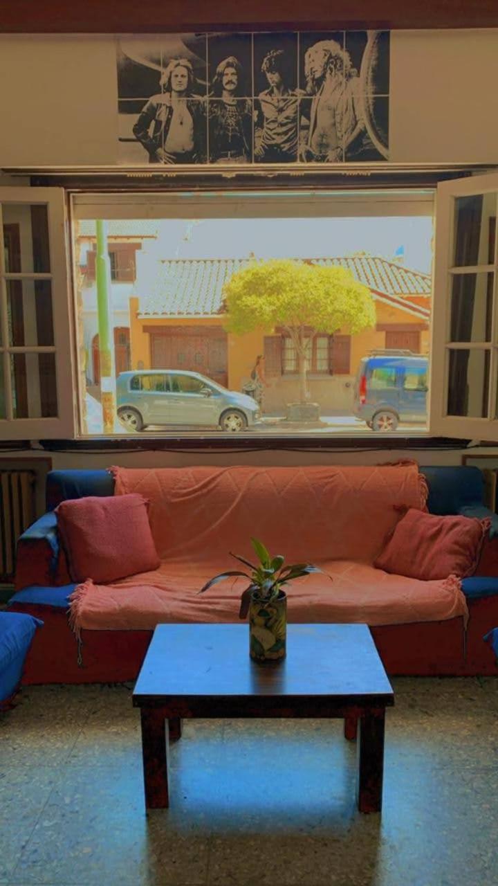 Zeppelin Art-Hostel