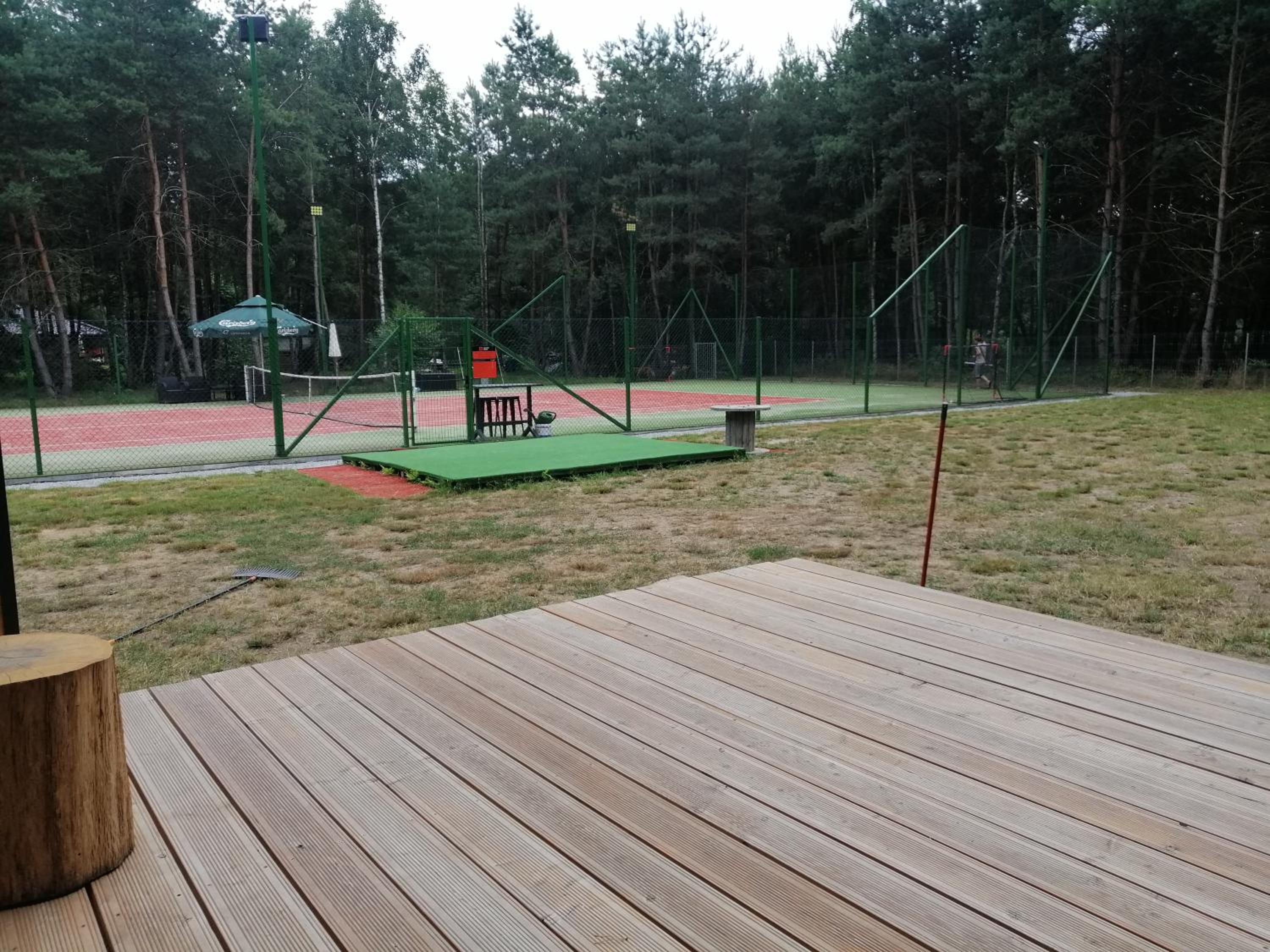 Photo 8