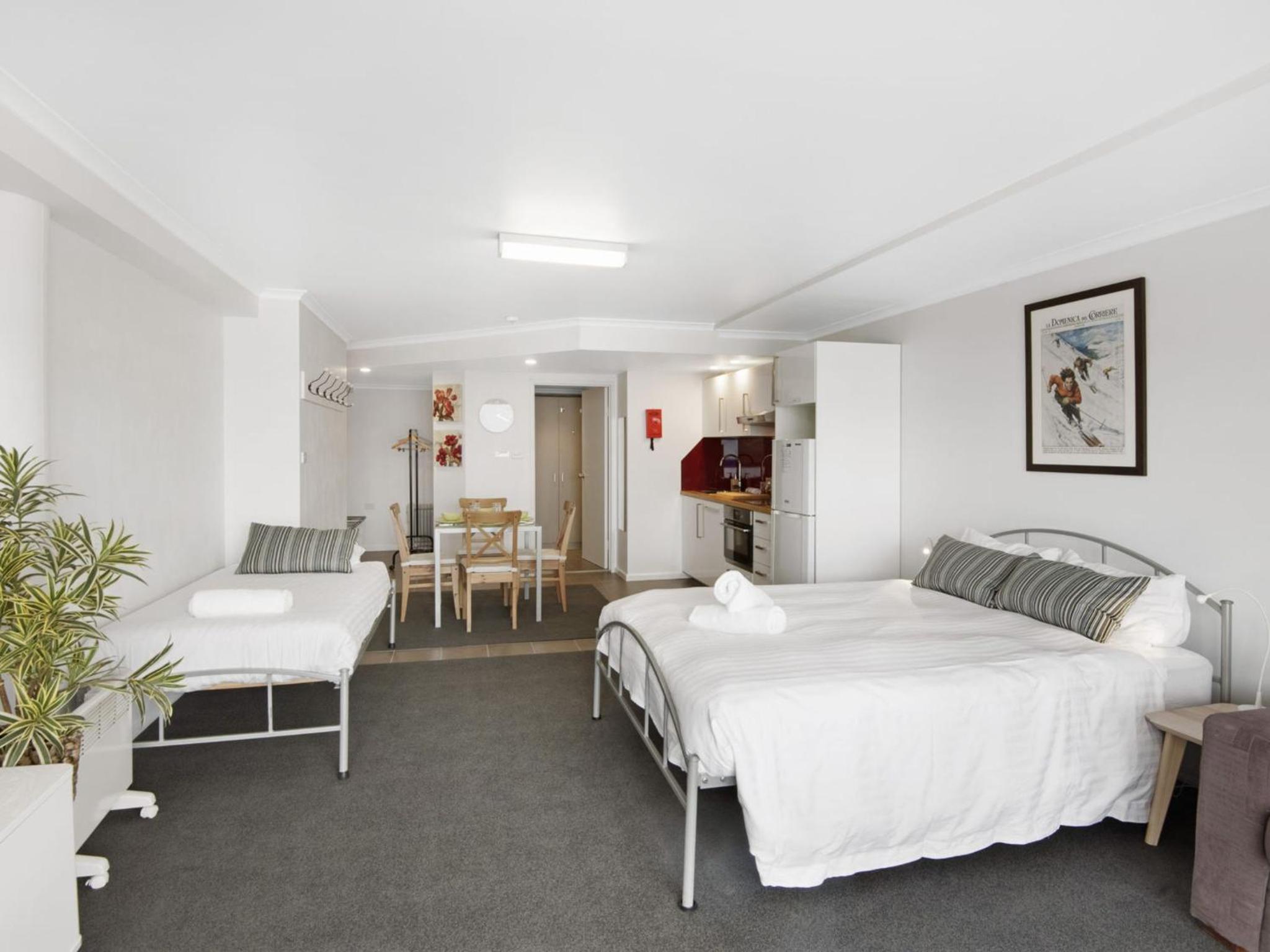 Snowy Studio - Super Central Location l WiFi