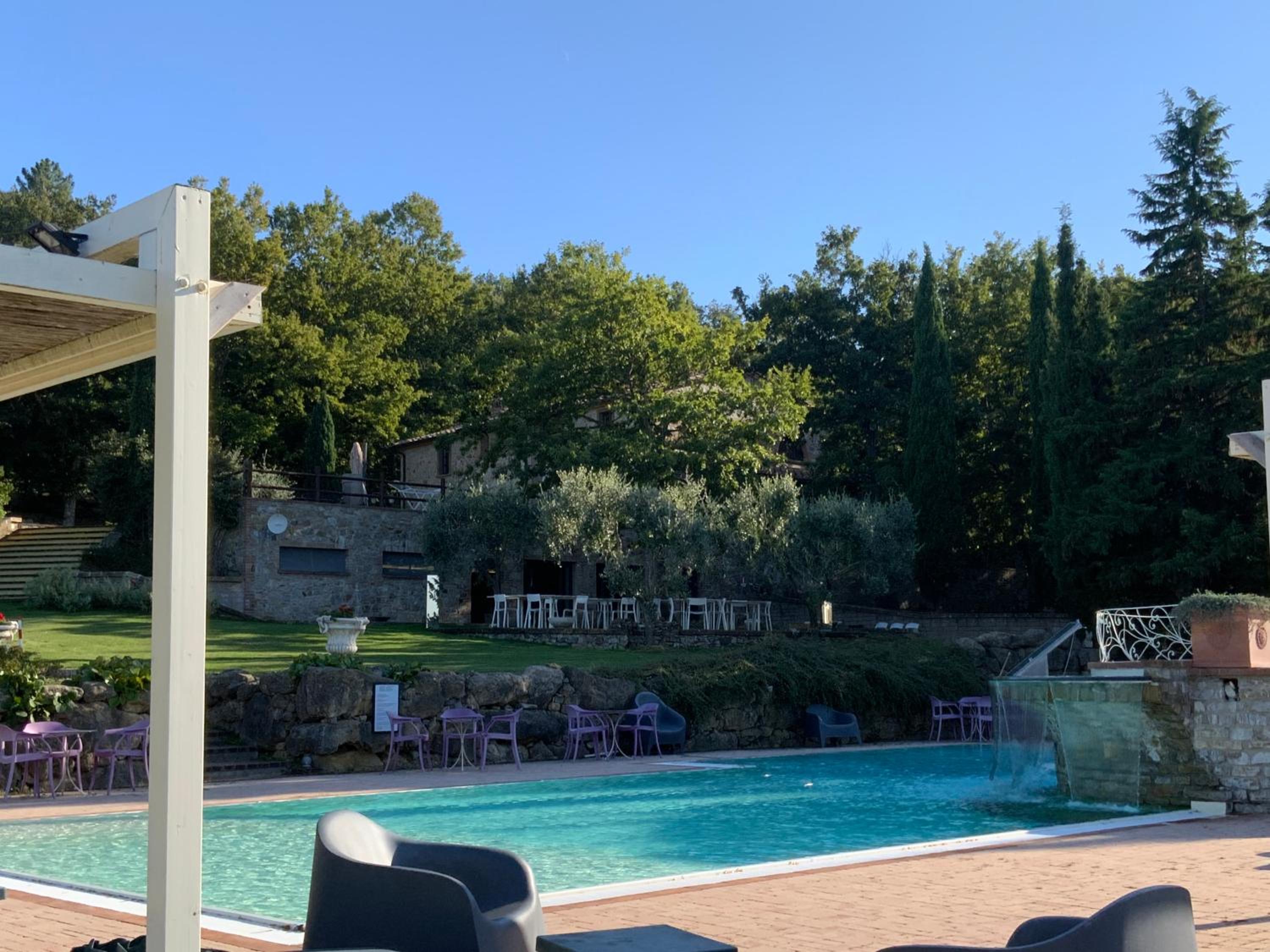 Villa Le Polle di Meletro - Exclusive Tuscan Villa with Private Pool & Panoramic Glass Sauna