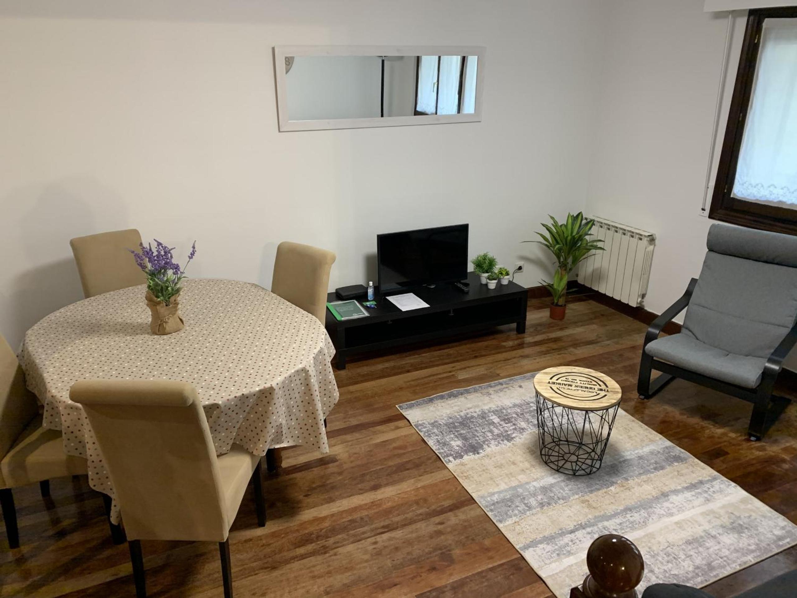 Bordari by Smiling Rentals view 3