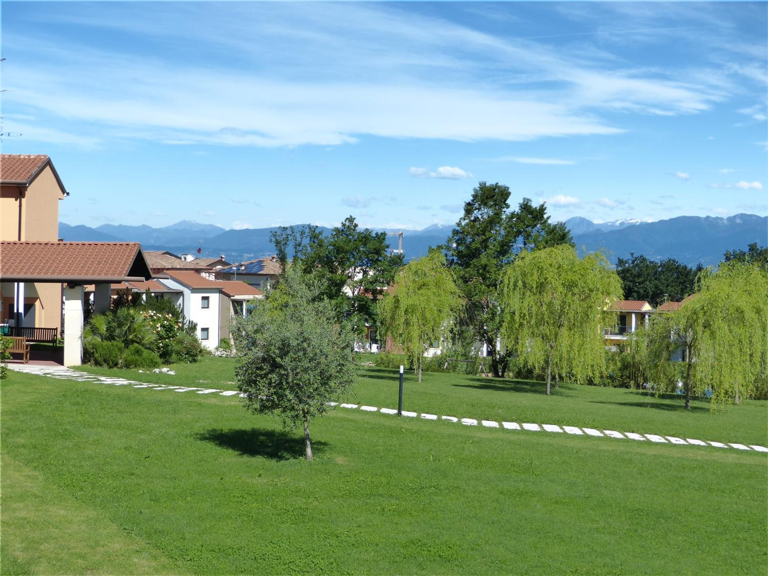 Belvedere Village