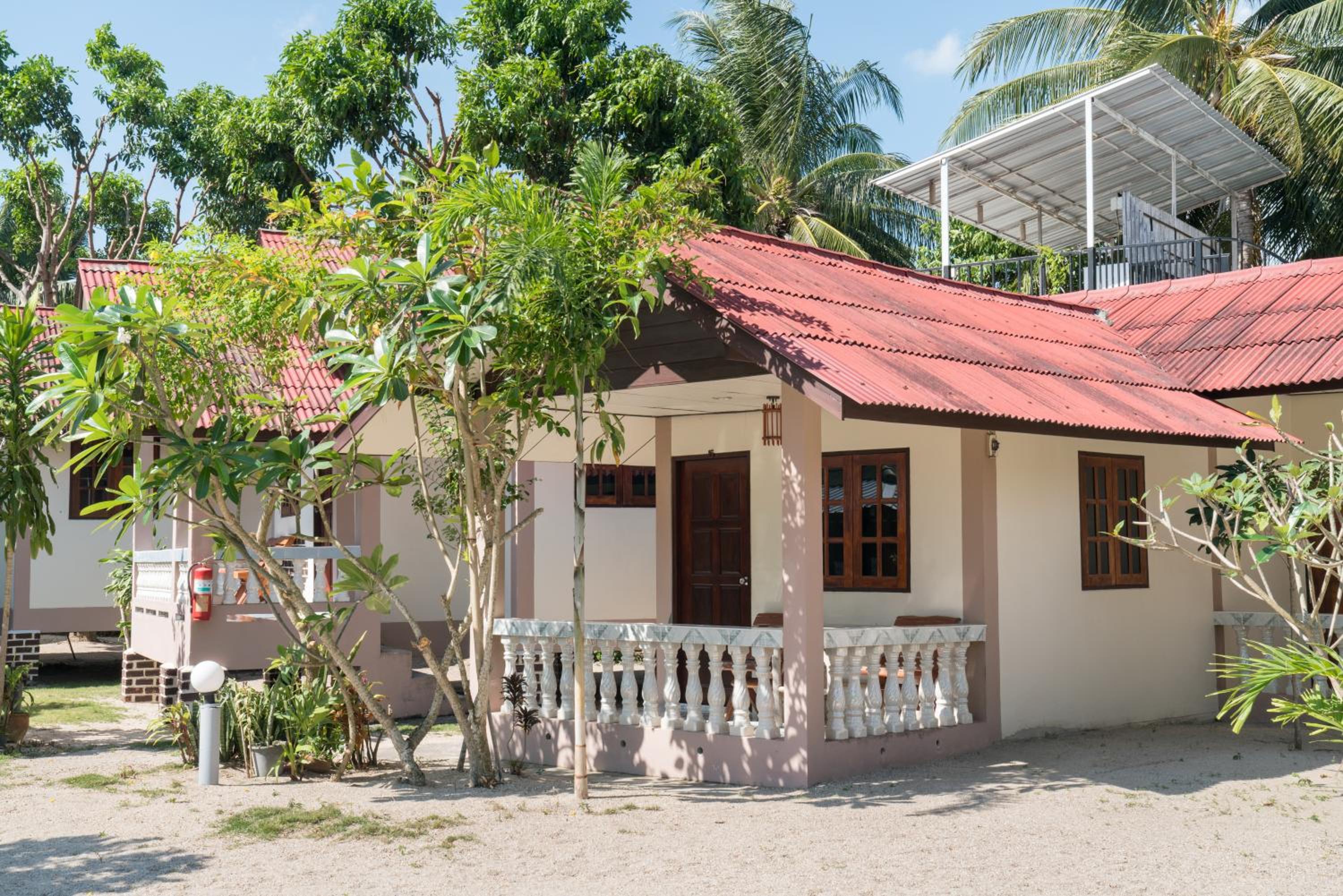 Phangan Lodge