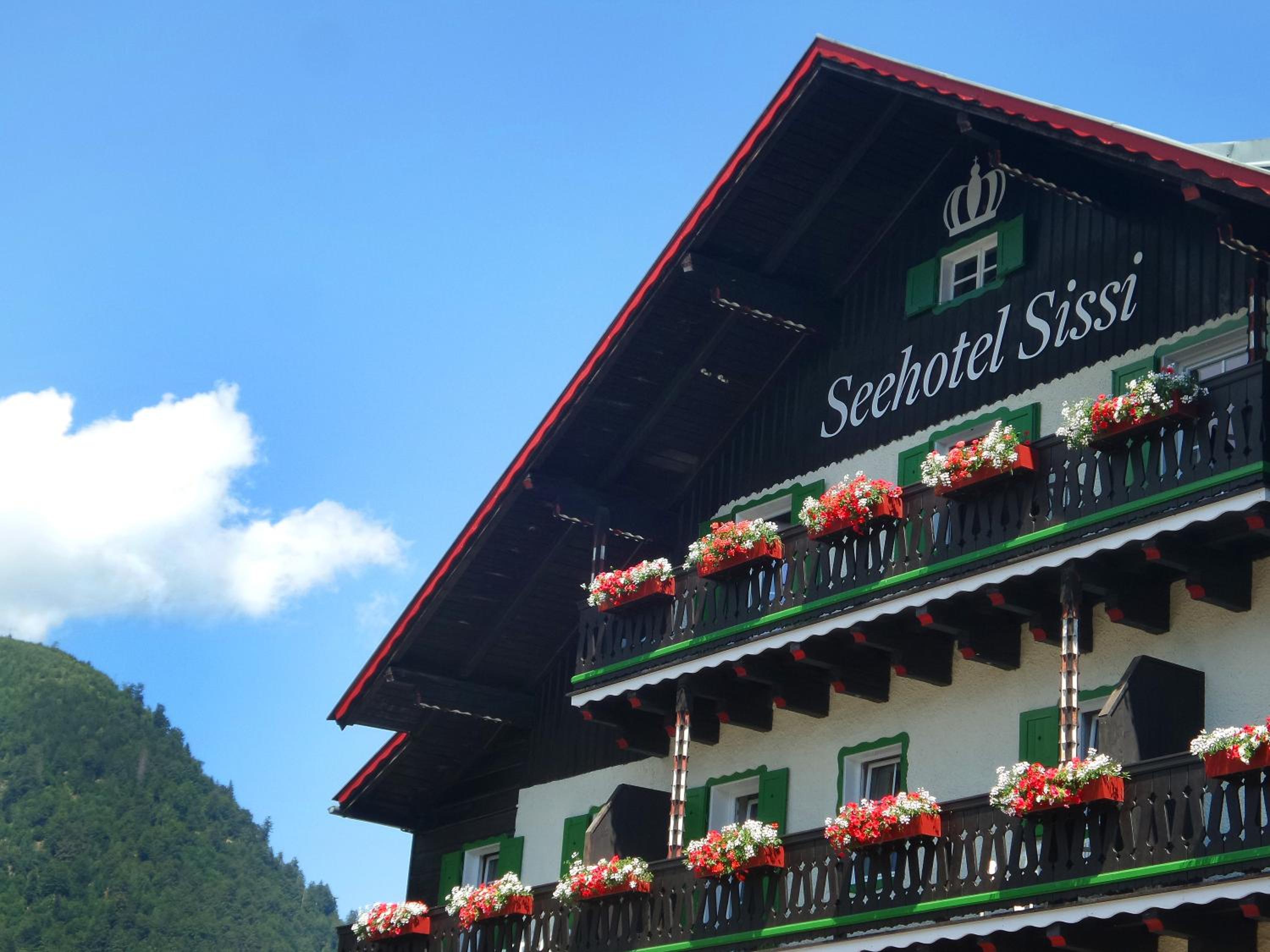 Seehotel Sissi am Zeller See view 2