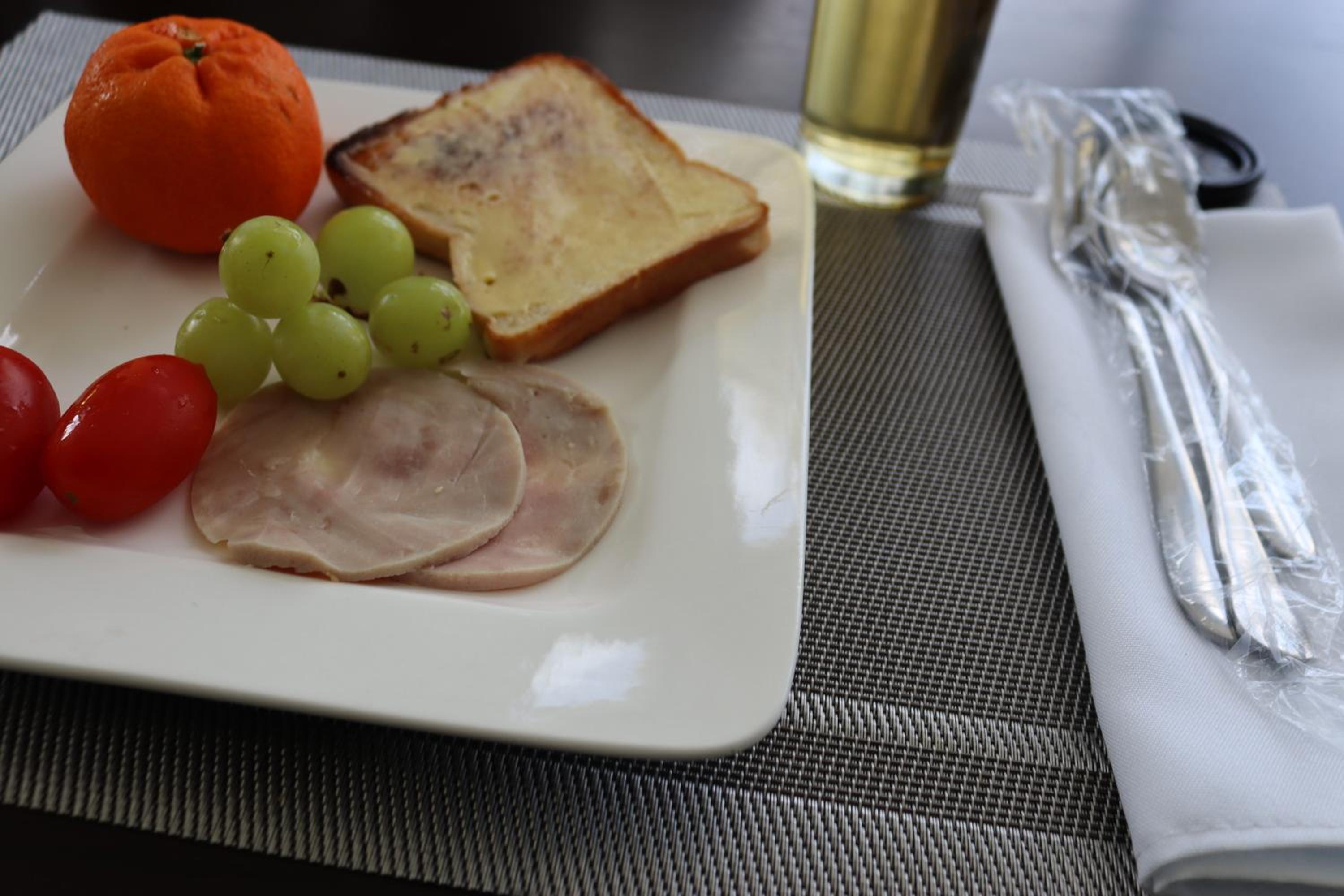 Uzuri Lifestyle view 2