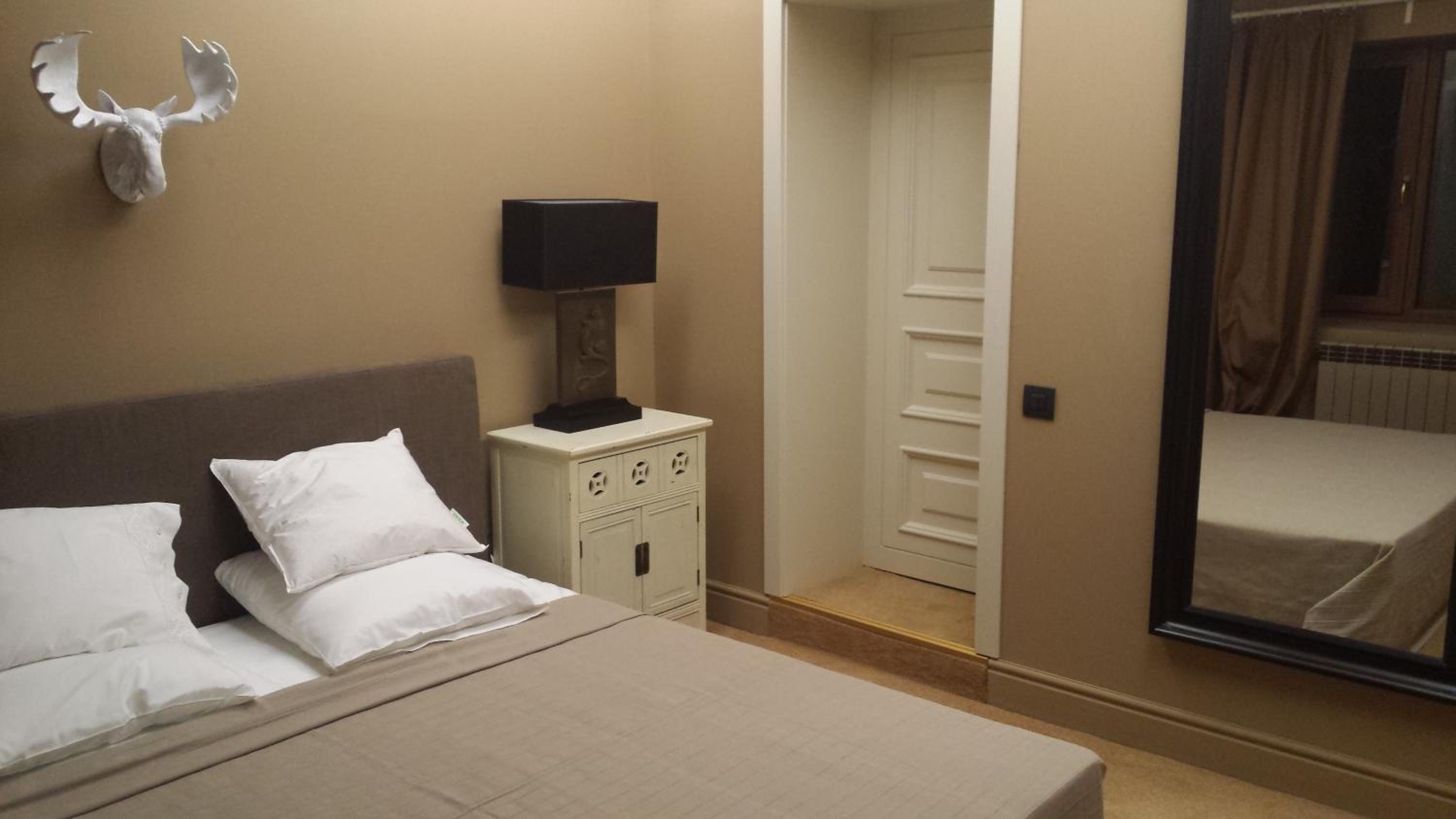 Hotel Villa Victoria-Loven Park Sofia - Image 1