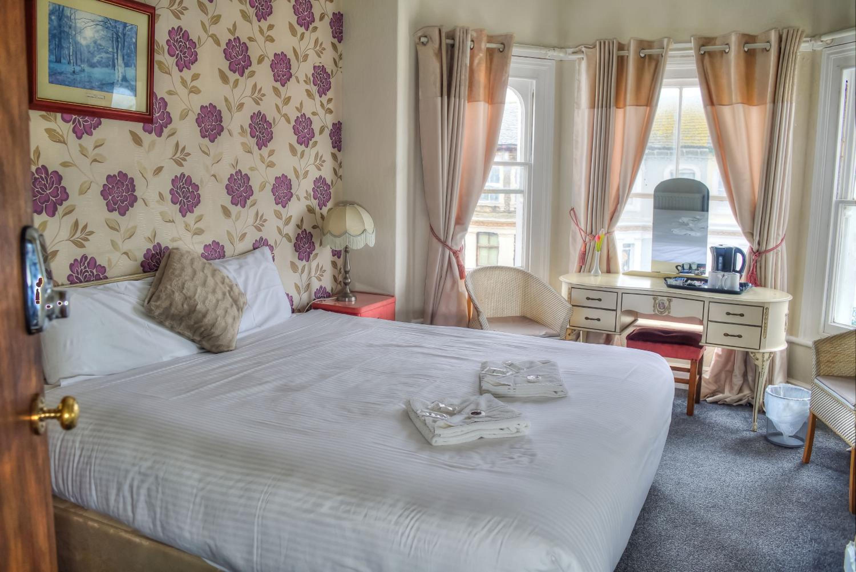 Great Yarmouth Vacations - Villa Rose - Property Image 12