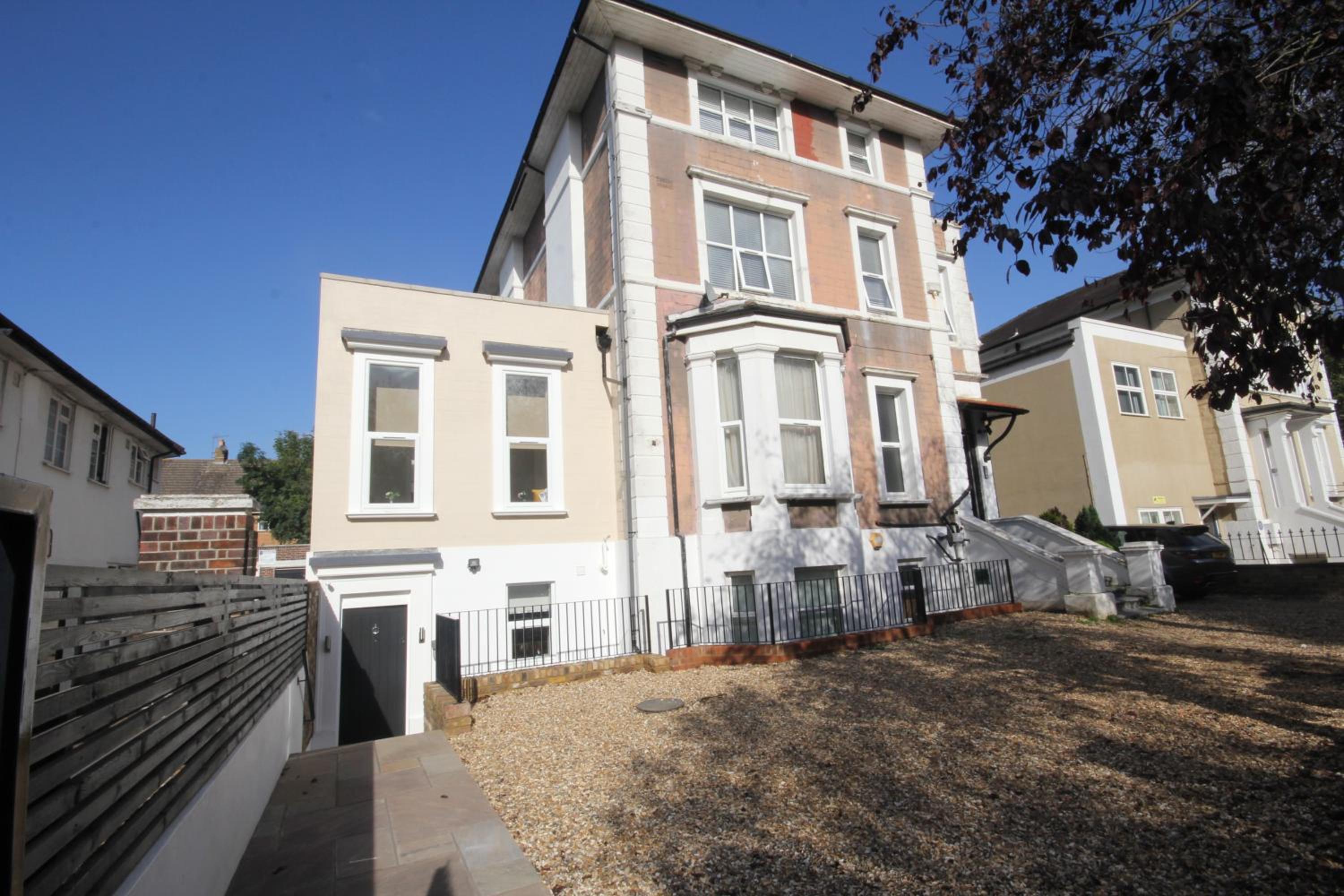 Eversley's Mews view 5