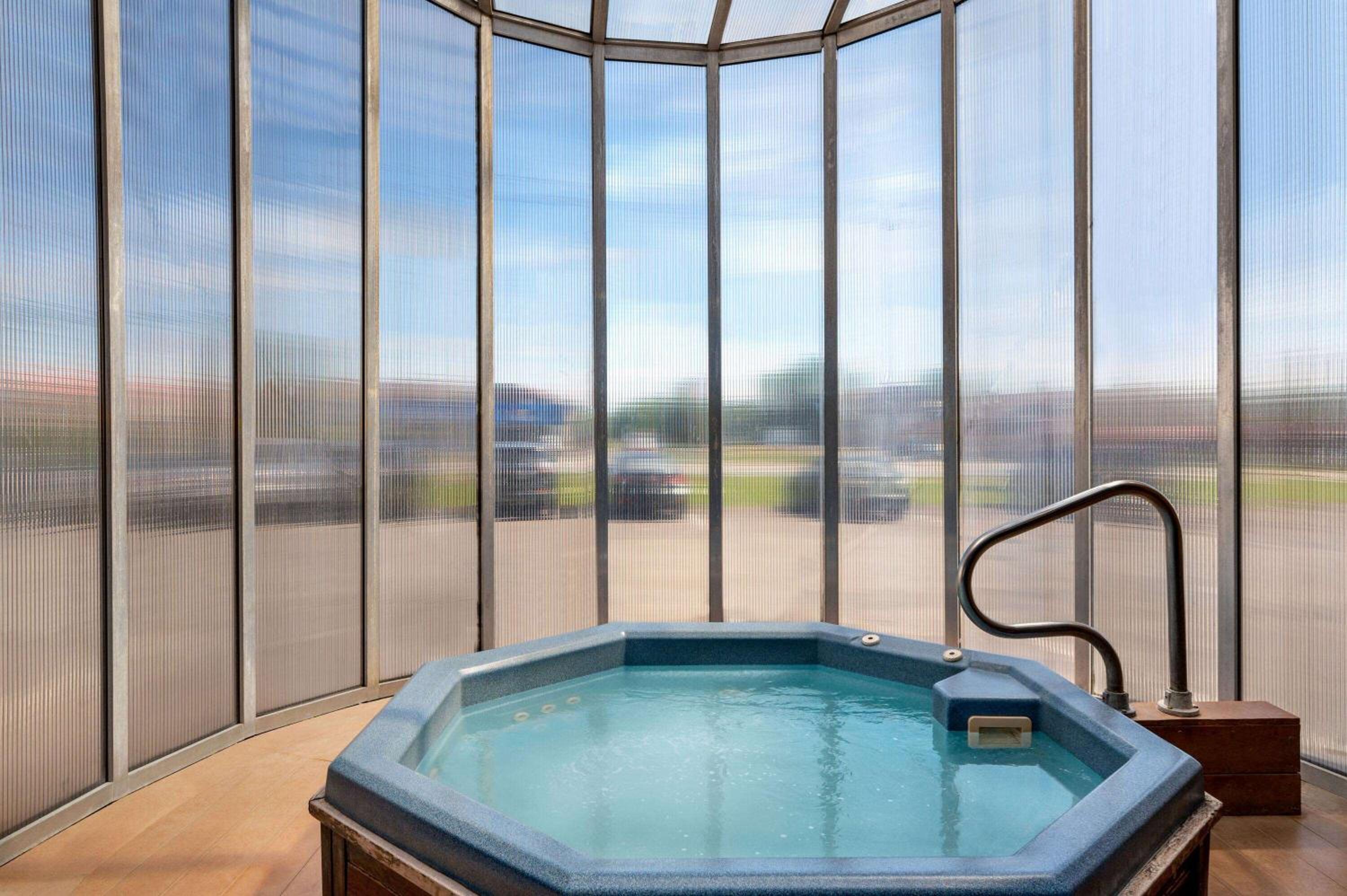 Fredericton Vacations - Days Inn by Wyndham Fredericton - Property Image 6