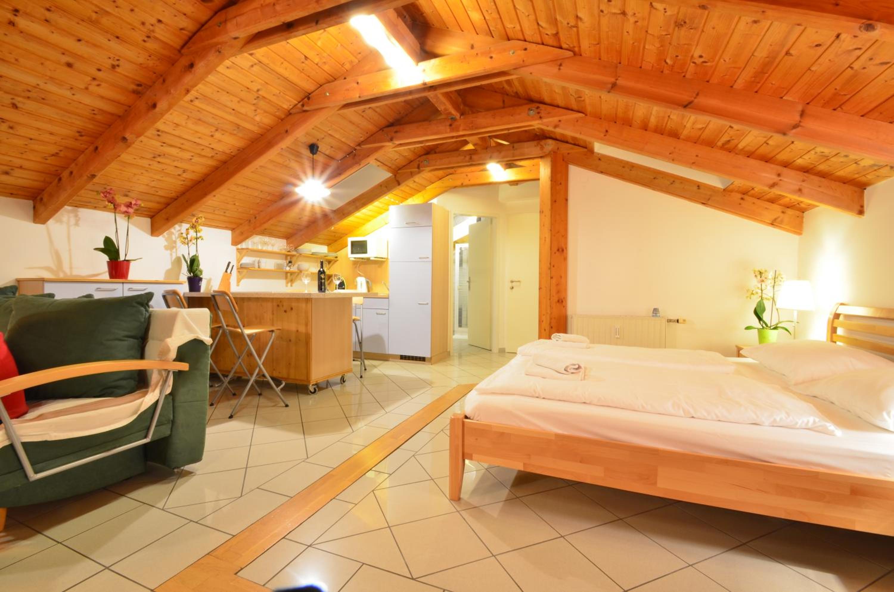AJO Apartments - Alte Donau Lake View Penthouse - Self-Check-in