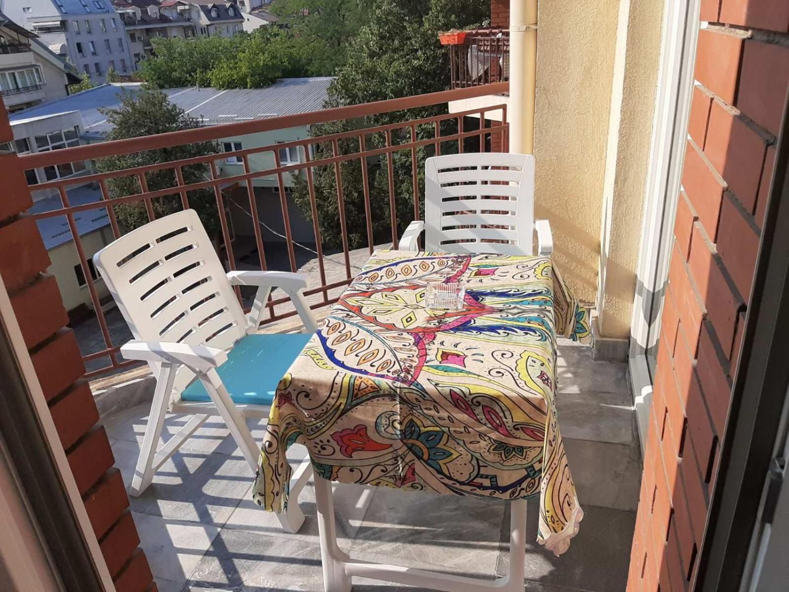 IV2020 apartment view 5