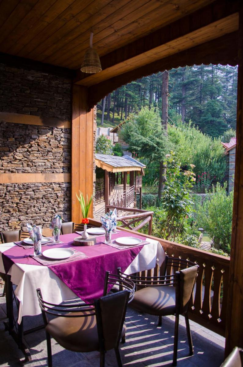 restaurant