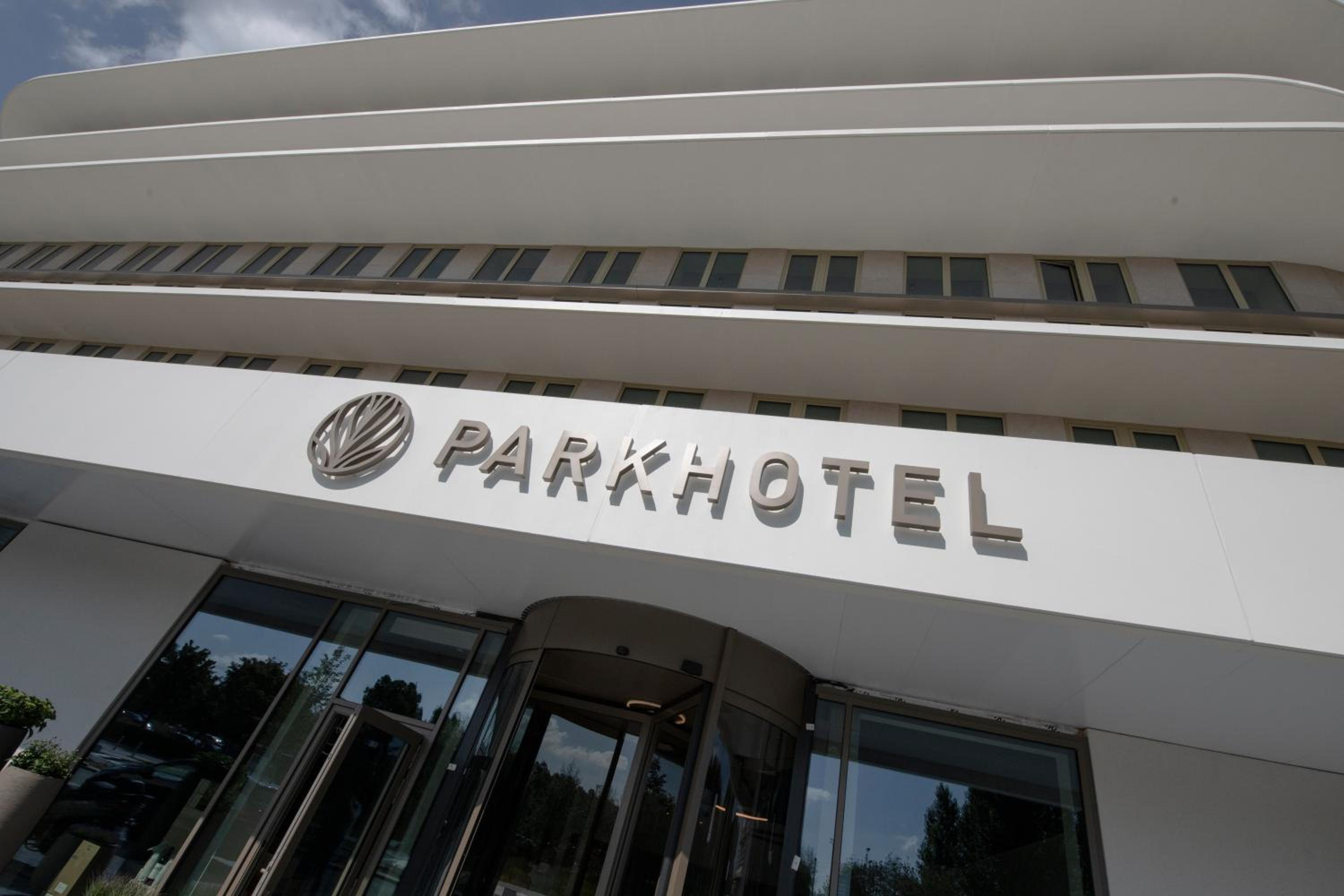 Hotel Parkhotel Waregem - Image 1