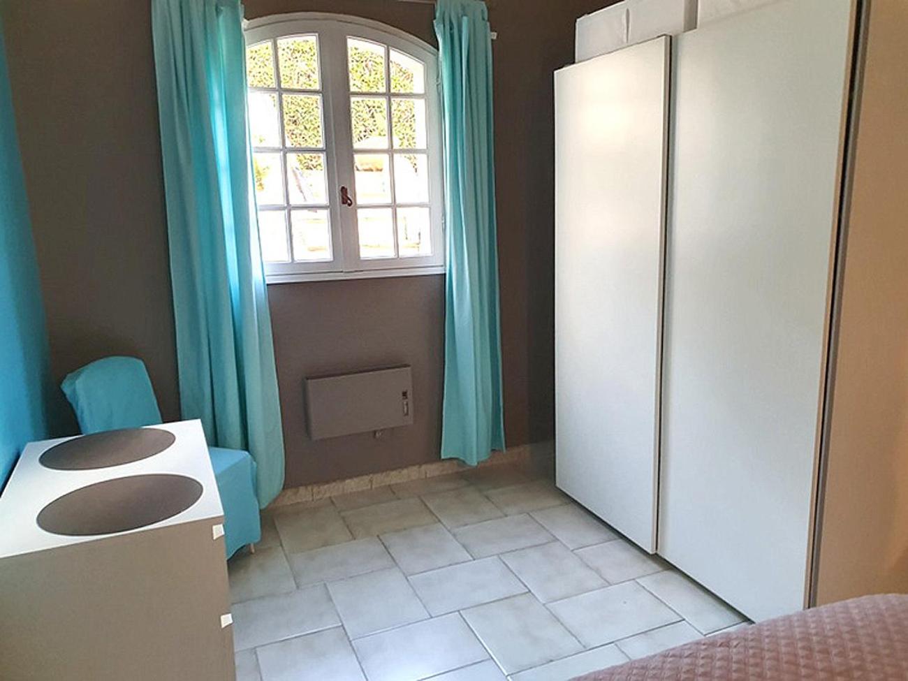 APPARTEMENTS DANS VILLA EN REZ DE JARDIN, photo 6