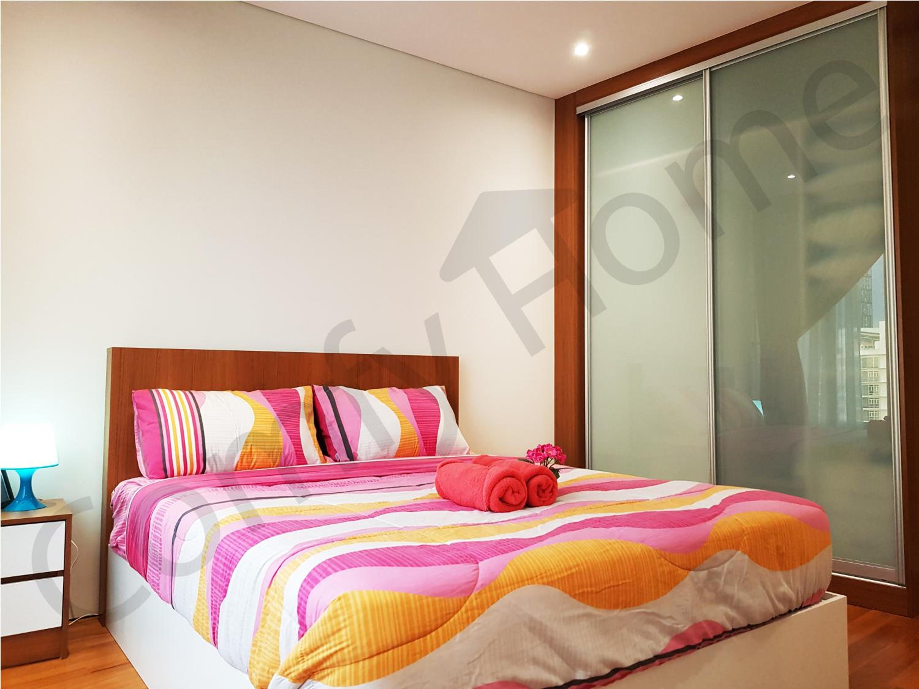 KLCC Service suites by Home Sweet Home
