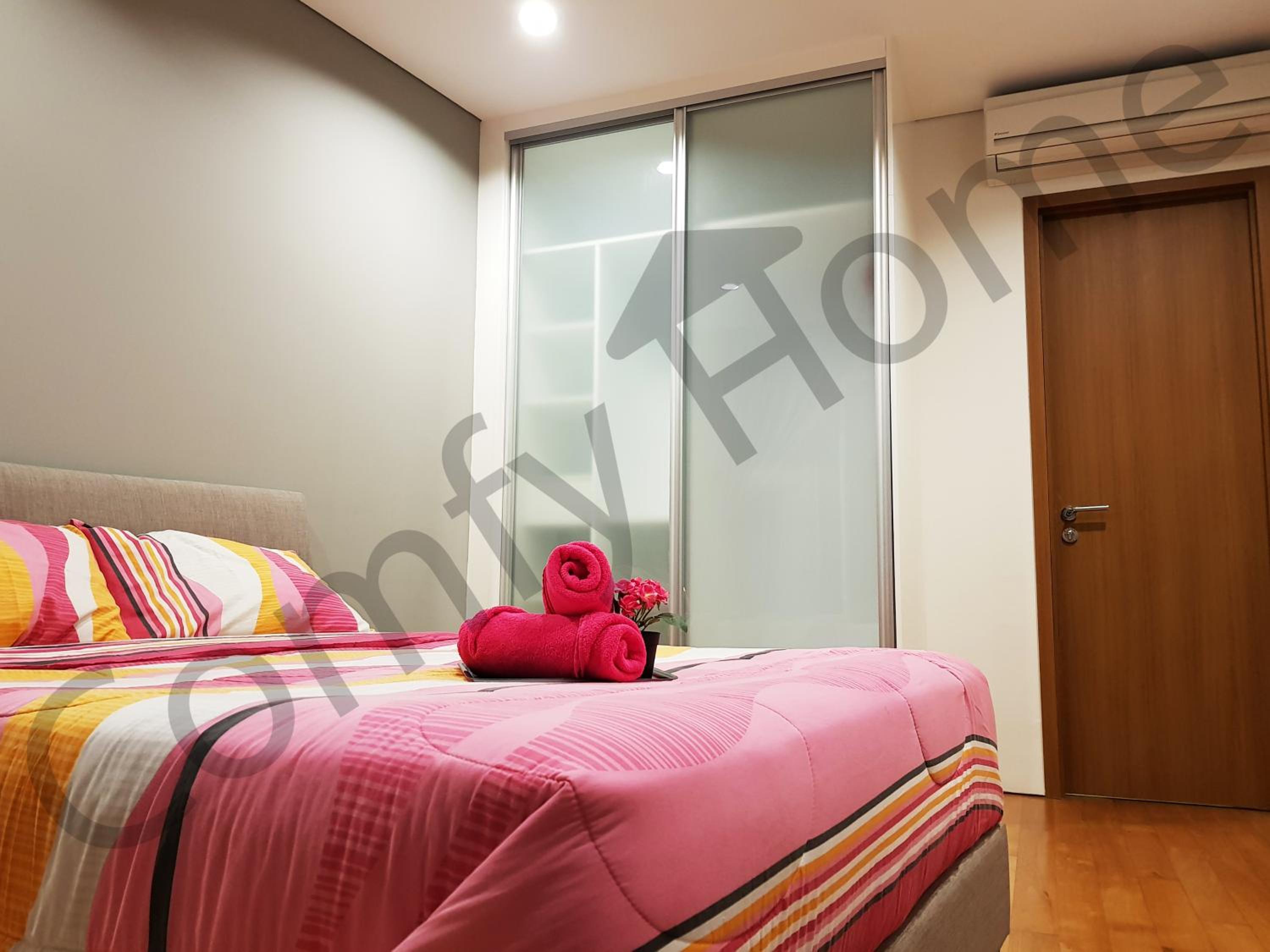 KLCC Service suites by Home Sweet Home