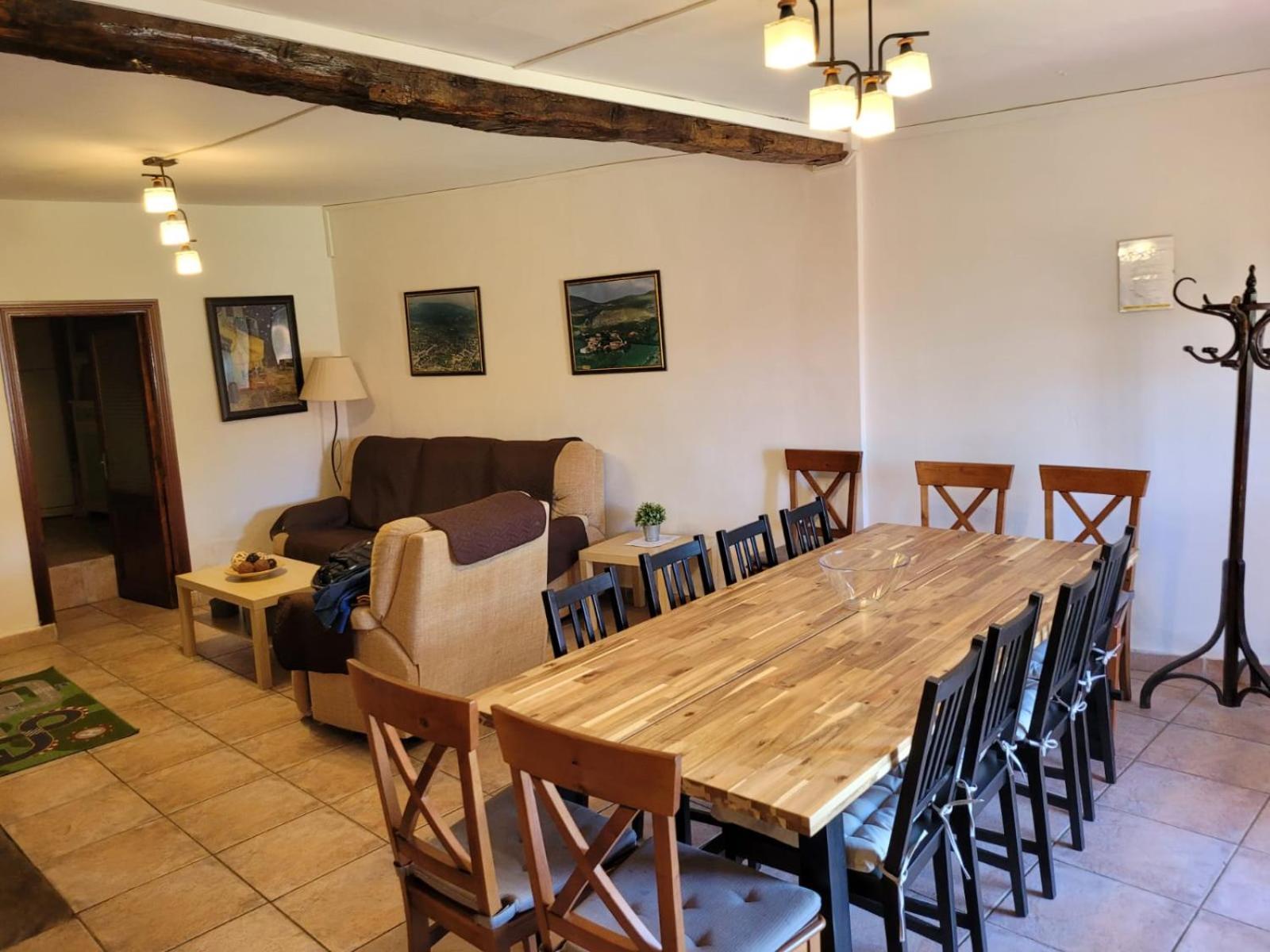Casa en Orbó-Brañosera view 2