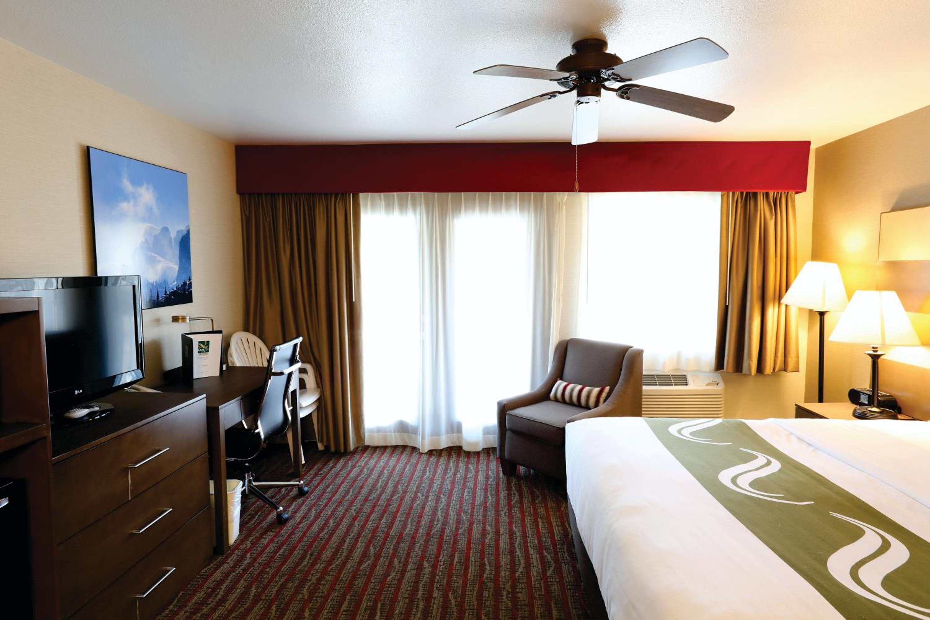 Quality Inn near Rocky Mountain National Park