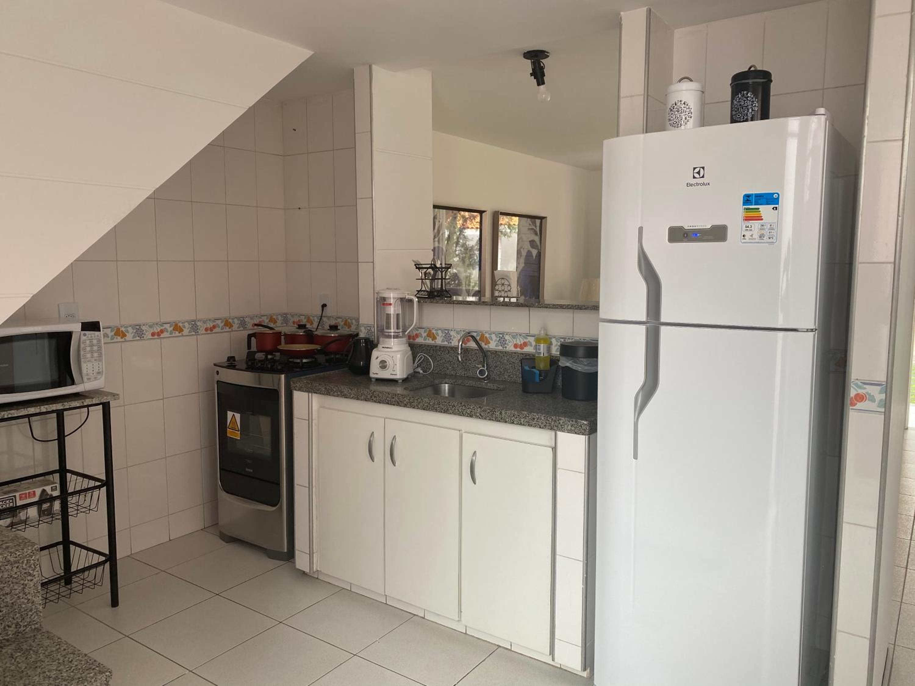 Casa em Condomínio 2 suítes casa 03