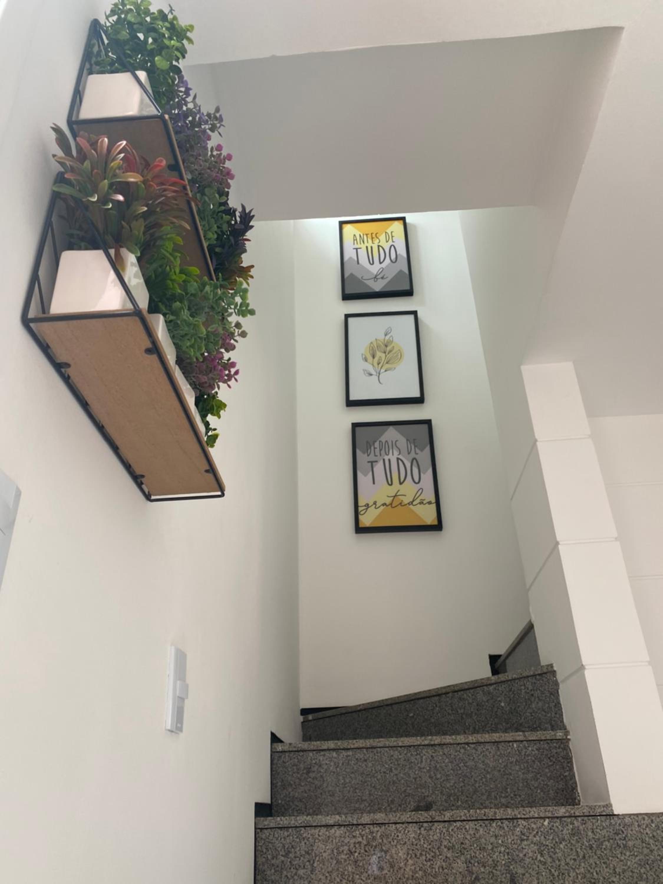 Casa em Condomínio 2 suítes casa 03
