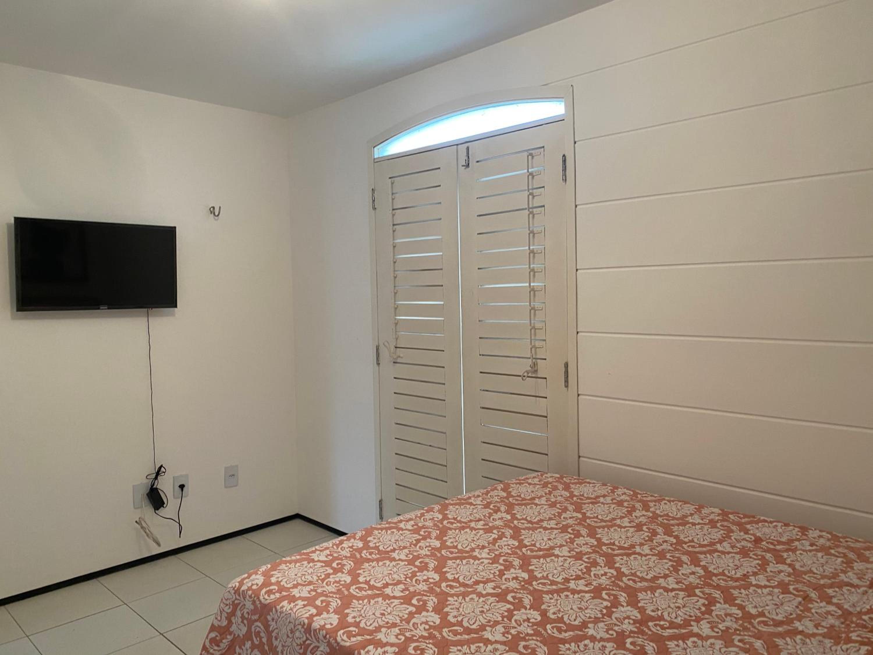 Casa em Condomínio 2 suítes casa 03