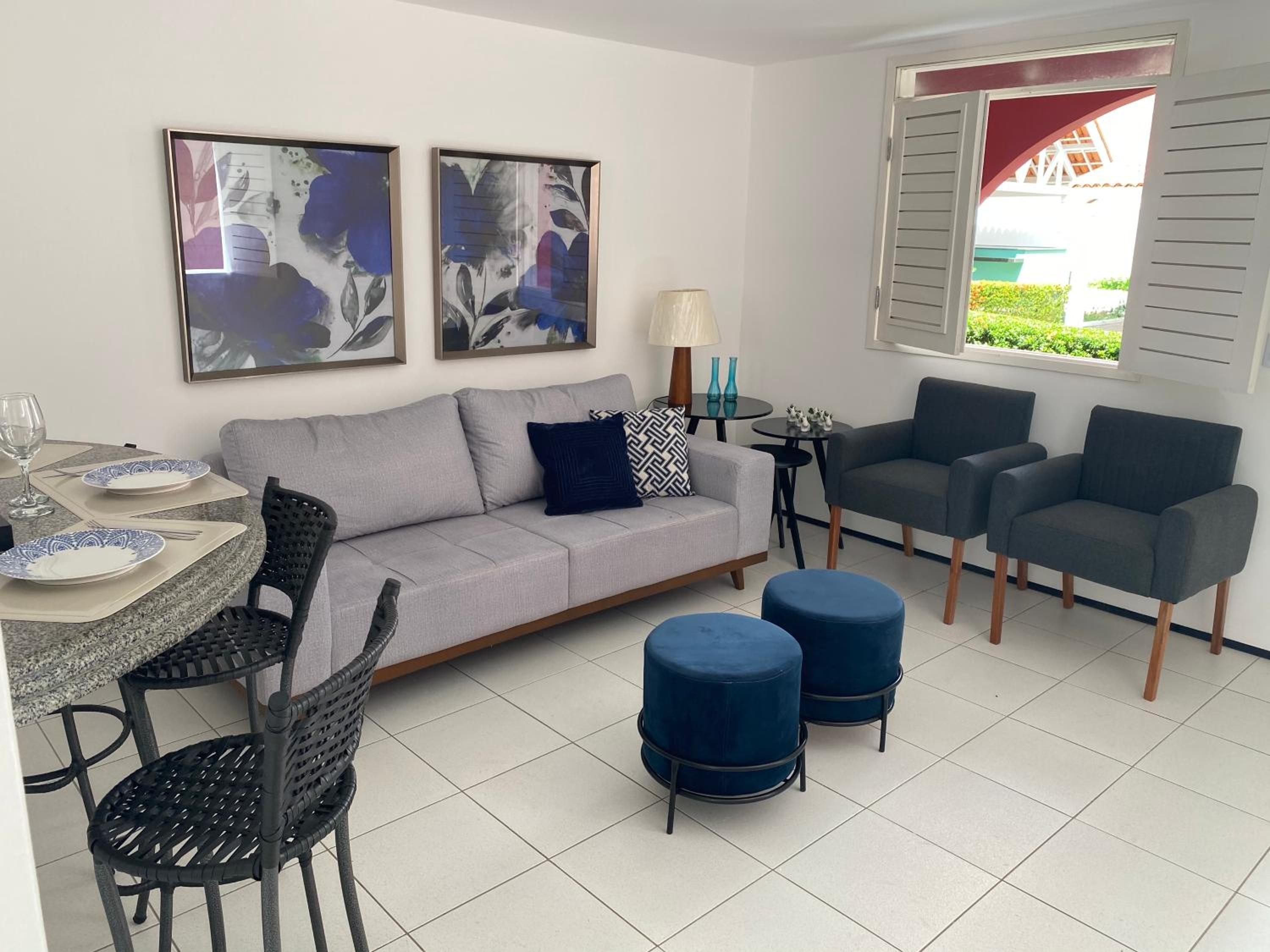 Casa em Condomínio 2 suítes casa 03